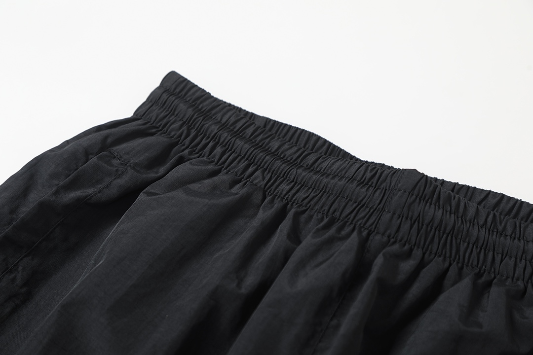 BALENCIAGA バレンシアガ ロゴパンツ ブラック - 画像 3