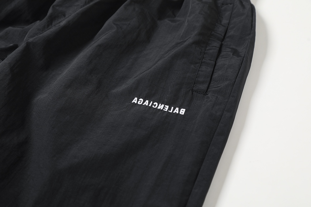 BALENCIAGA バレンシアガ ロゴパンツ ブラック - 画像 4