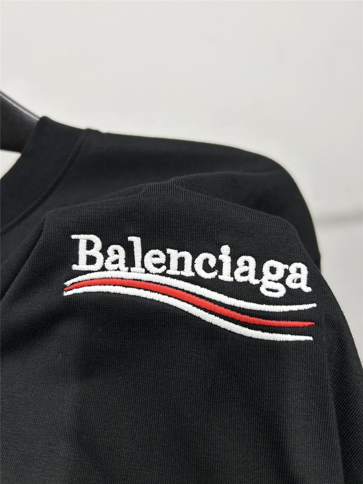 BALENCIAGA バレンシアガ ロングスリーブTシャツ 刺繍 ブラック - 画像 4