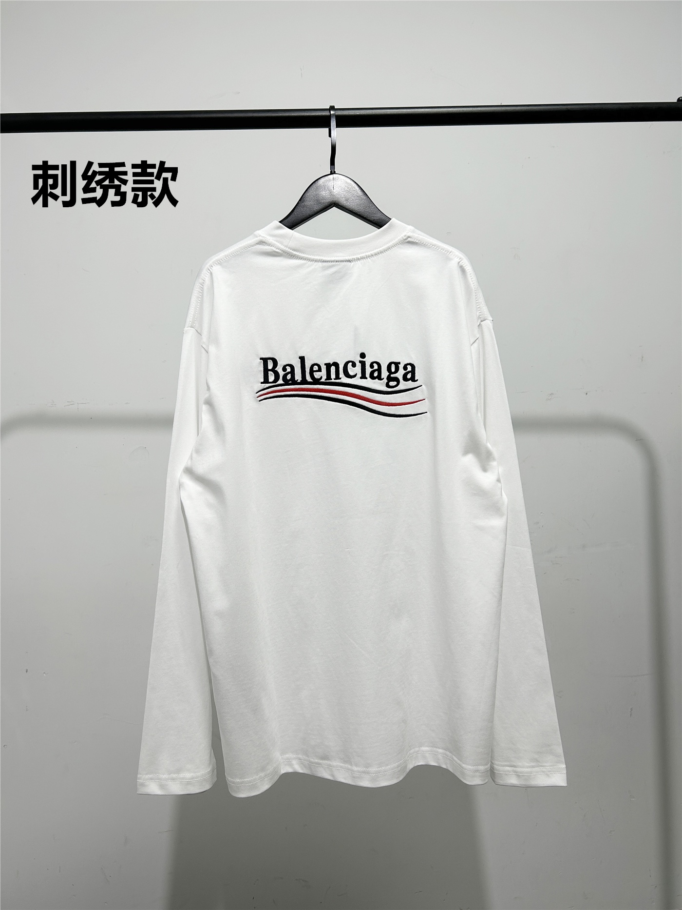 BALENCIAGA バレンシアガ ロングTシャツ バレンシアガ刺繍 ホワイト