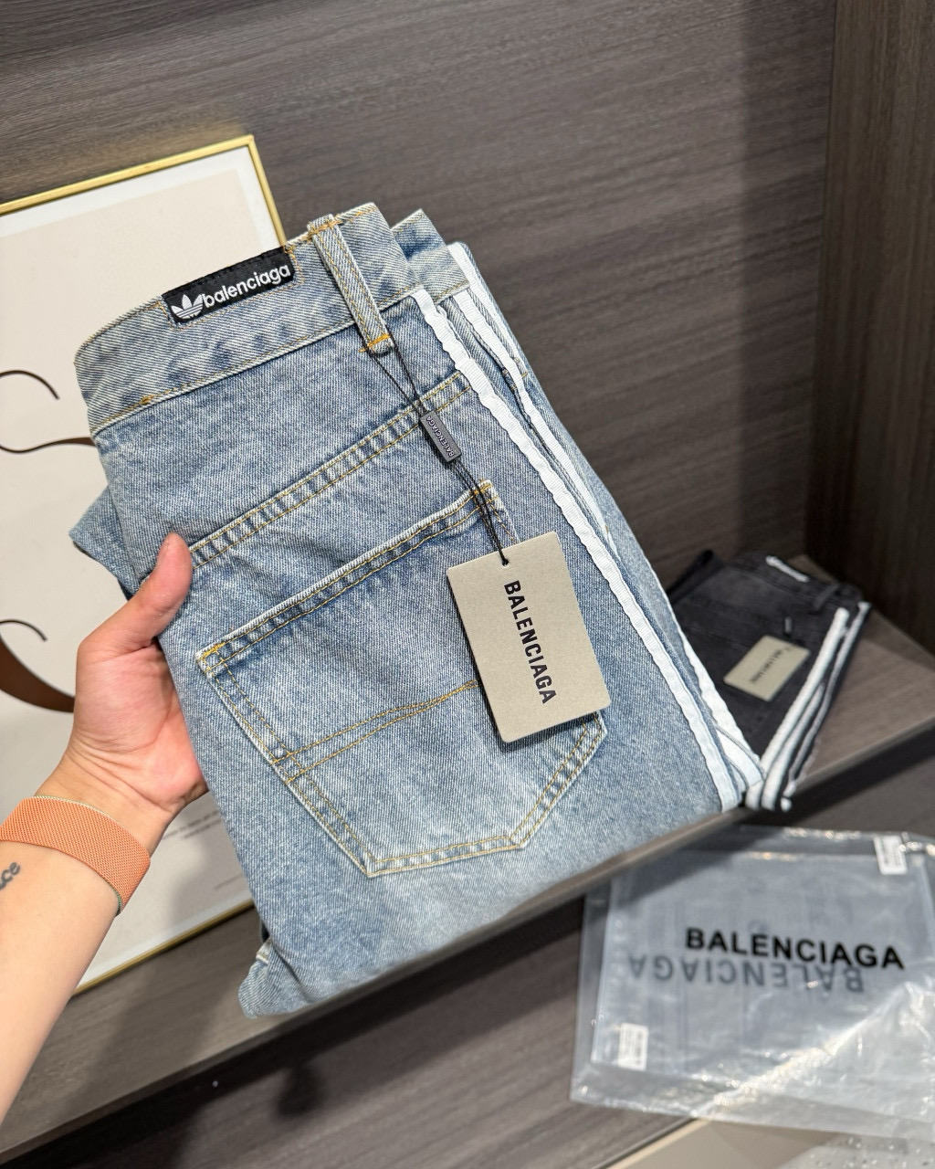 ADIDAS ベルンシア ジーンズ フラットフィット 通勤 通学 ブラック ベージュ 全2色 - 画像 9