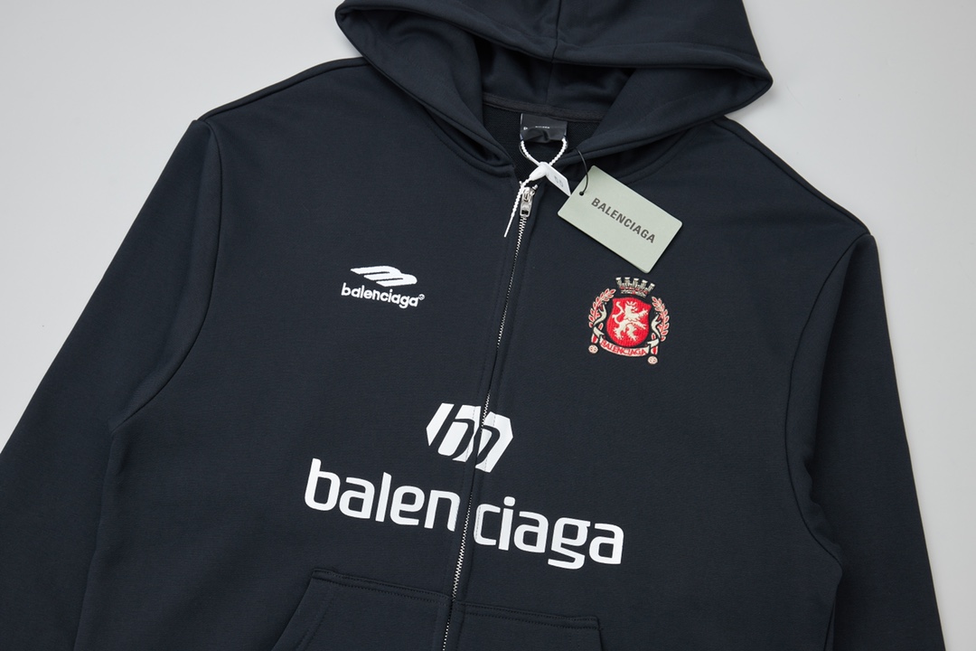 BALENCIAGA バレンシアガ フード付きジップアップパーカー パリ 10 ブラック 全2色 - 画像 4
