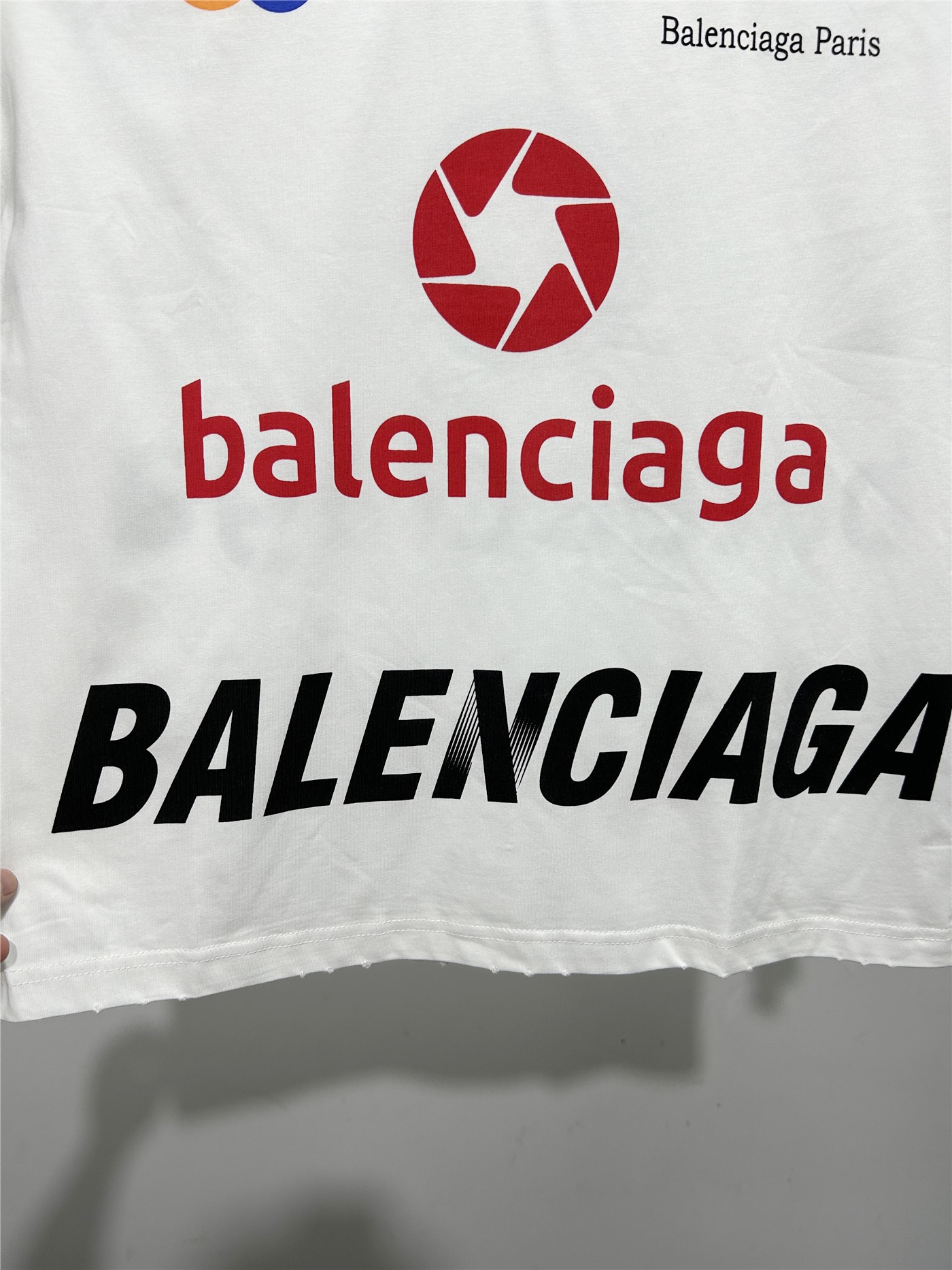 BALENCIAGA バレンシアガ ロンTシャツ ファッション ブランドロゴ 1色展開 - 画像 6