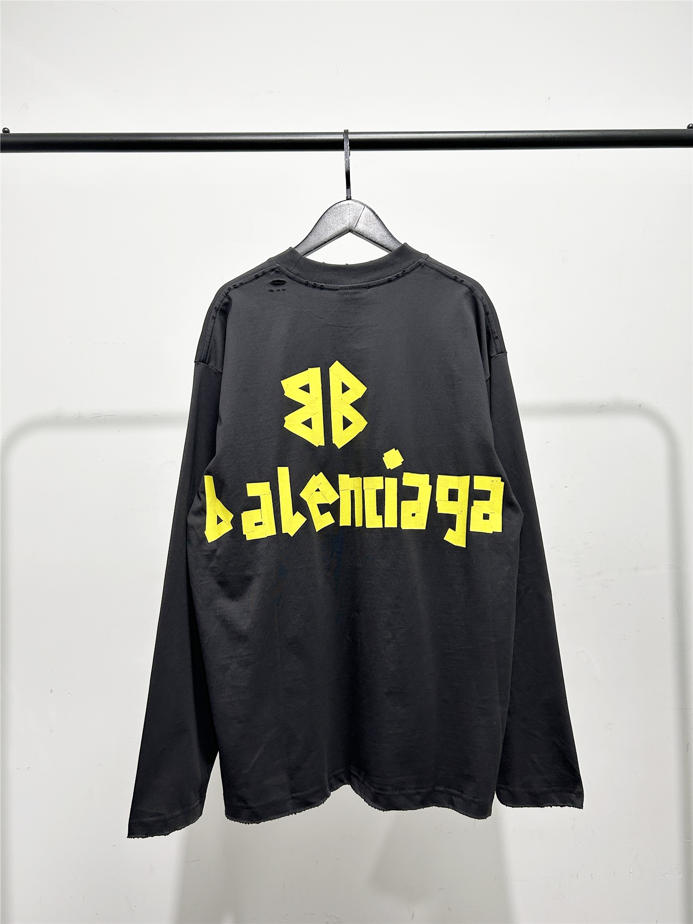 BALENCIAGA バレンシアガ ロゴTシャツ 本革 リブ加工 ブラック - 画像 5