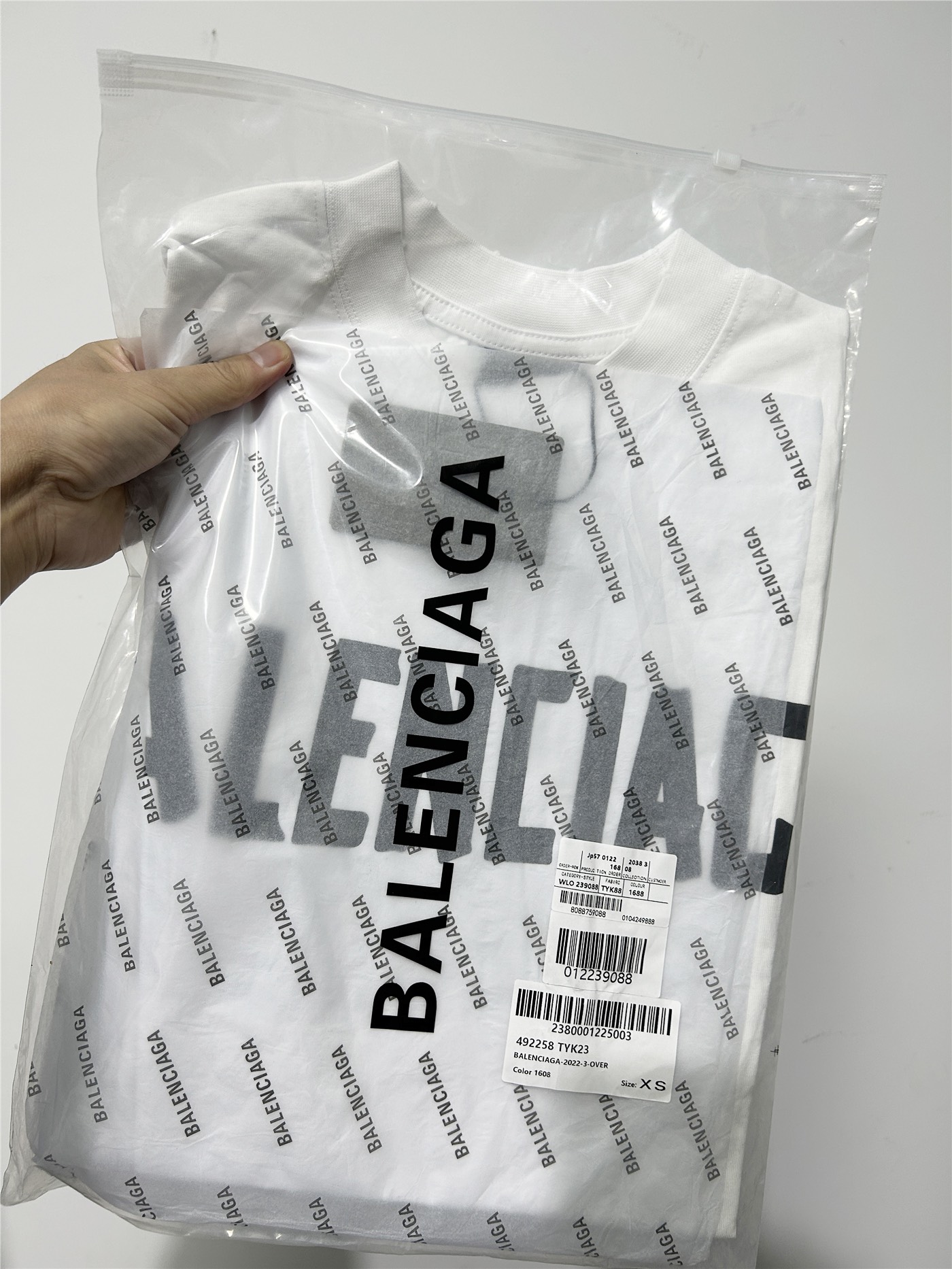 BALENCIAGA バレンシアガ ロングTシャツ ブランドロゴ ブラック ブランク ホワイト 全1色 - 画像 6
