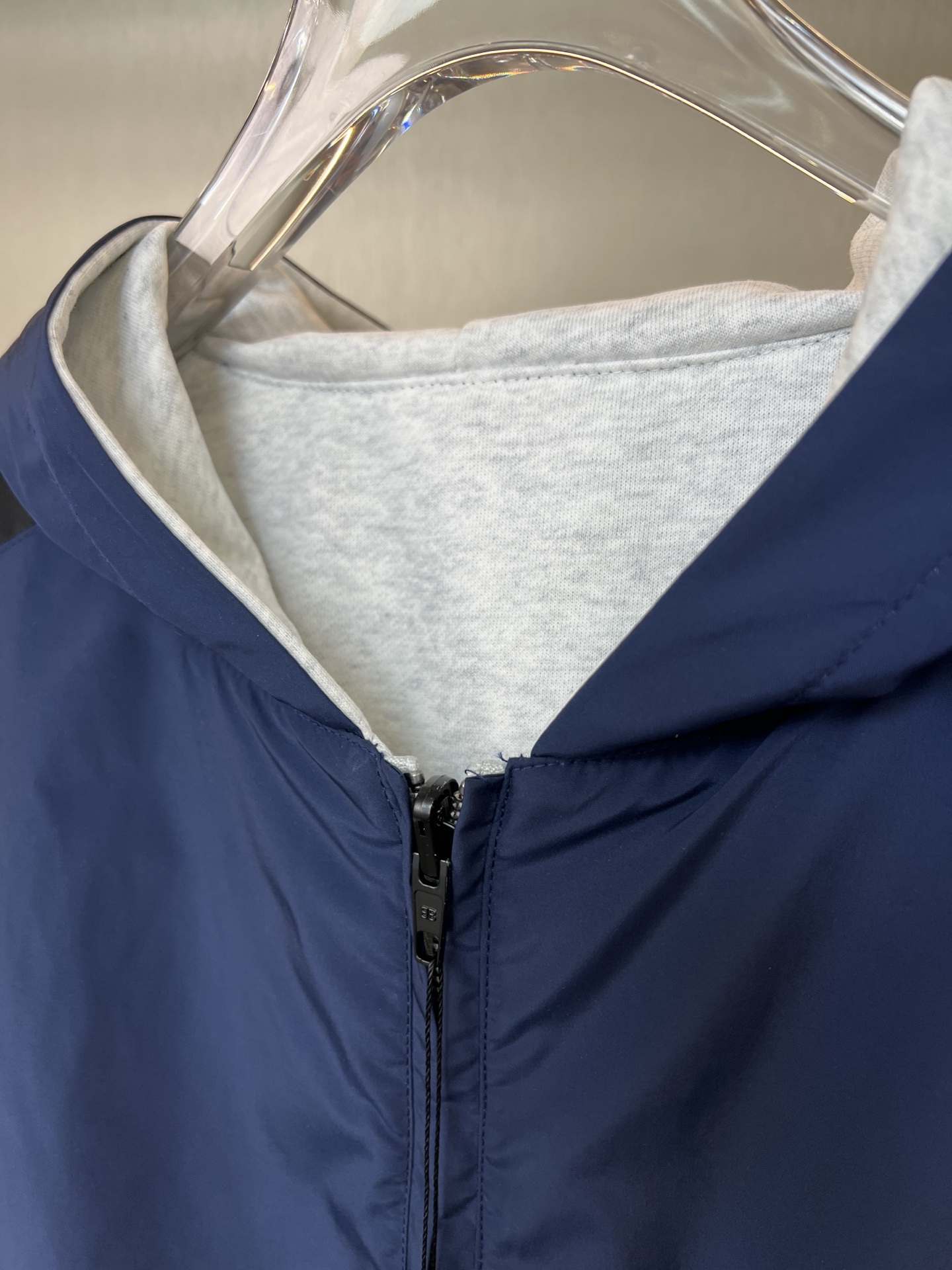 BALENCIAGA バレンシアガ フード付きジャケット 本革 軽量 通勤 通学 全2色 - 画像 3