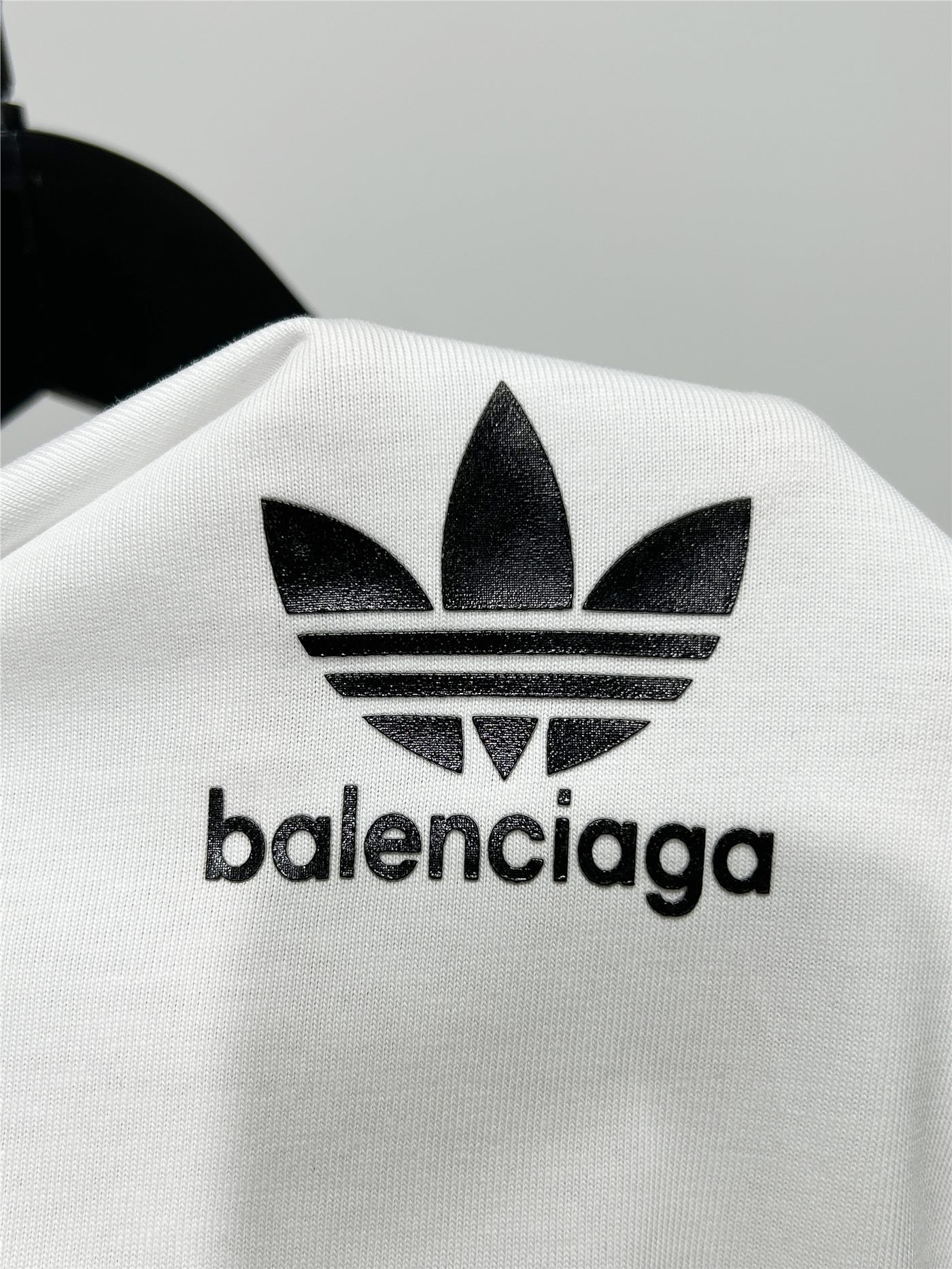 BALENCIAGA バレンシアガ ロンTシャツ 本革 ブラック - 画像 4