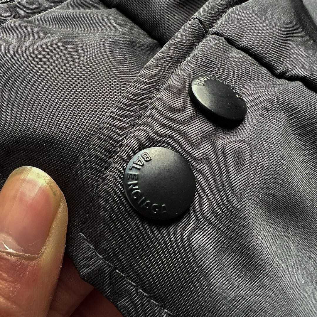 BALENCIAGA バレンシアガ バルエンシアガ バンダナ ジャケット ブラック - 画像 7