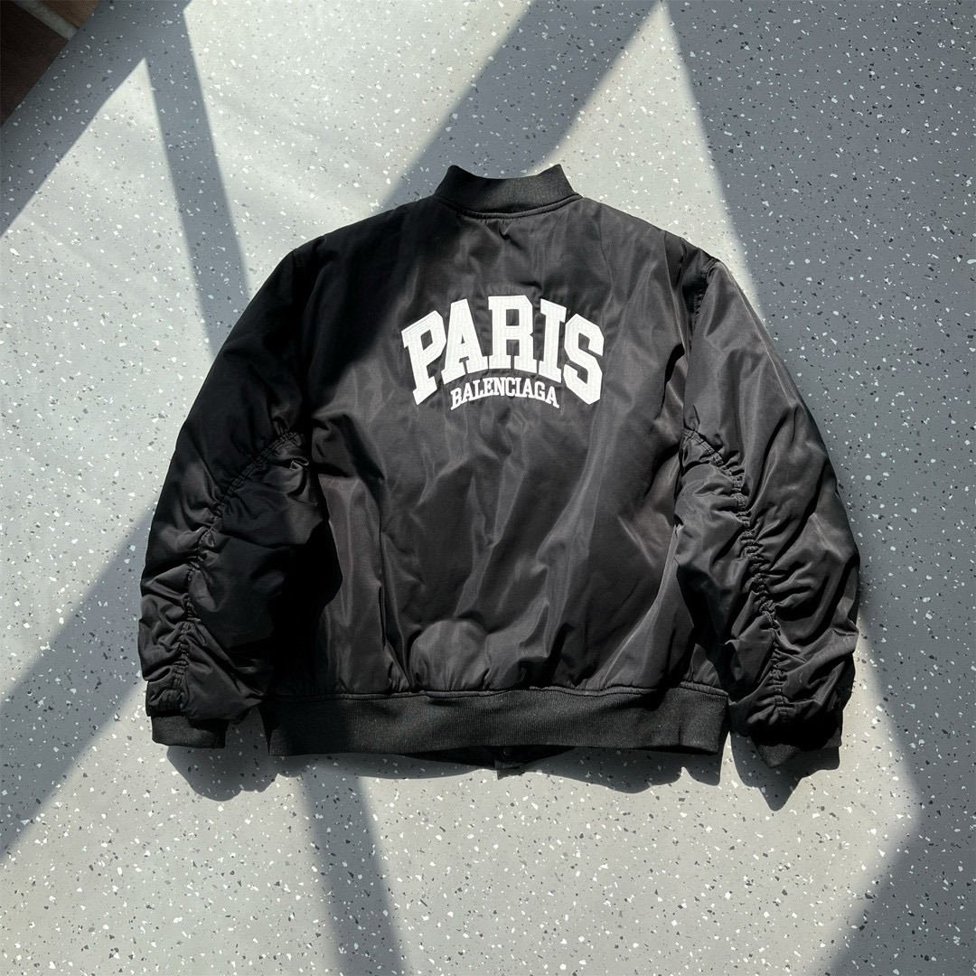 BALENCIAGA バレンシアガ バーバリー風 パーカー ブラック - 画像 3