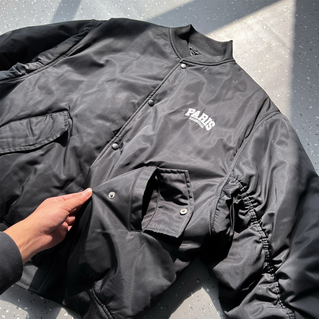 BALENCIAGA バレンシアガ バーバリー風 パーカー ブラック - 画像 4