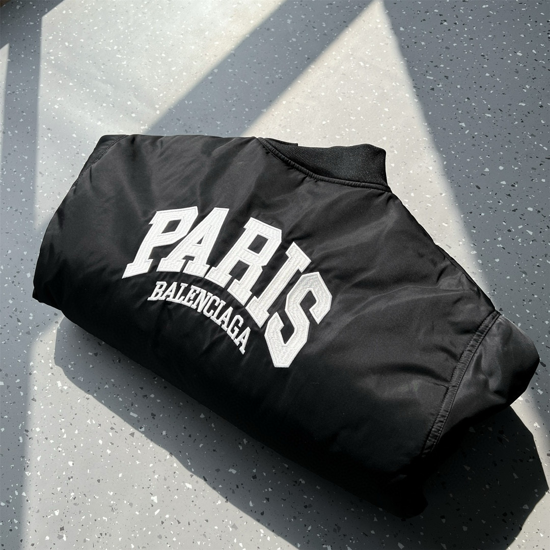 BALENCIAGA バレンシアガ バーバリー風 パーカー ブラック - 画像 7
