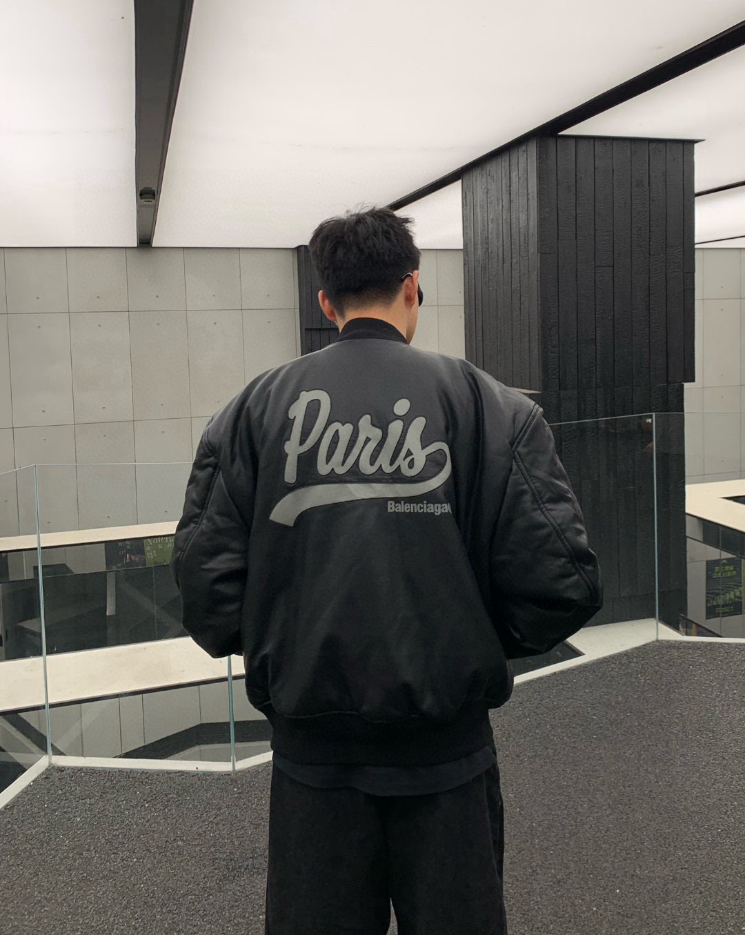 BALENCIAGA バレンシアガ バンダージャケット パリス刺繍 通勤 通学 ブラック
