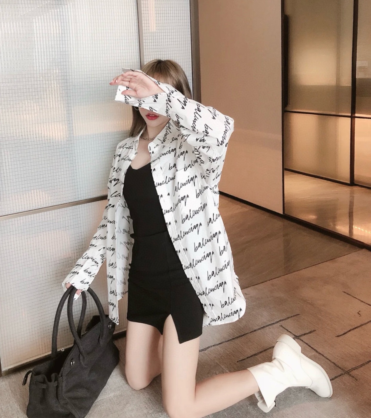 BALENCIAGA バレンシアガ 草写签名弹幕长袖衬衫 通勤 白色