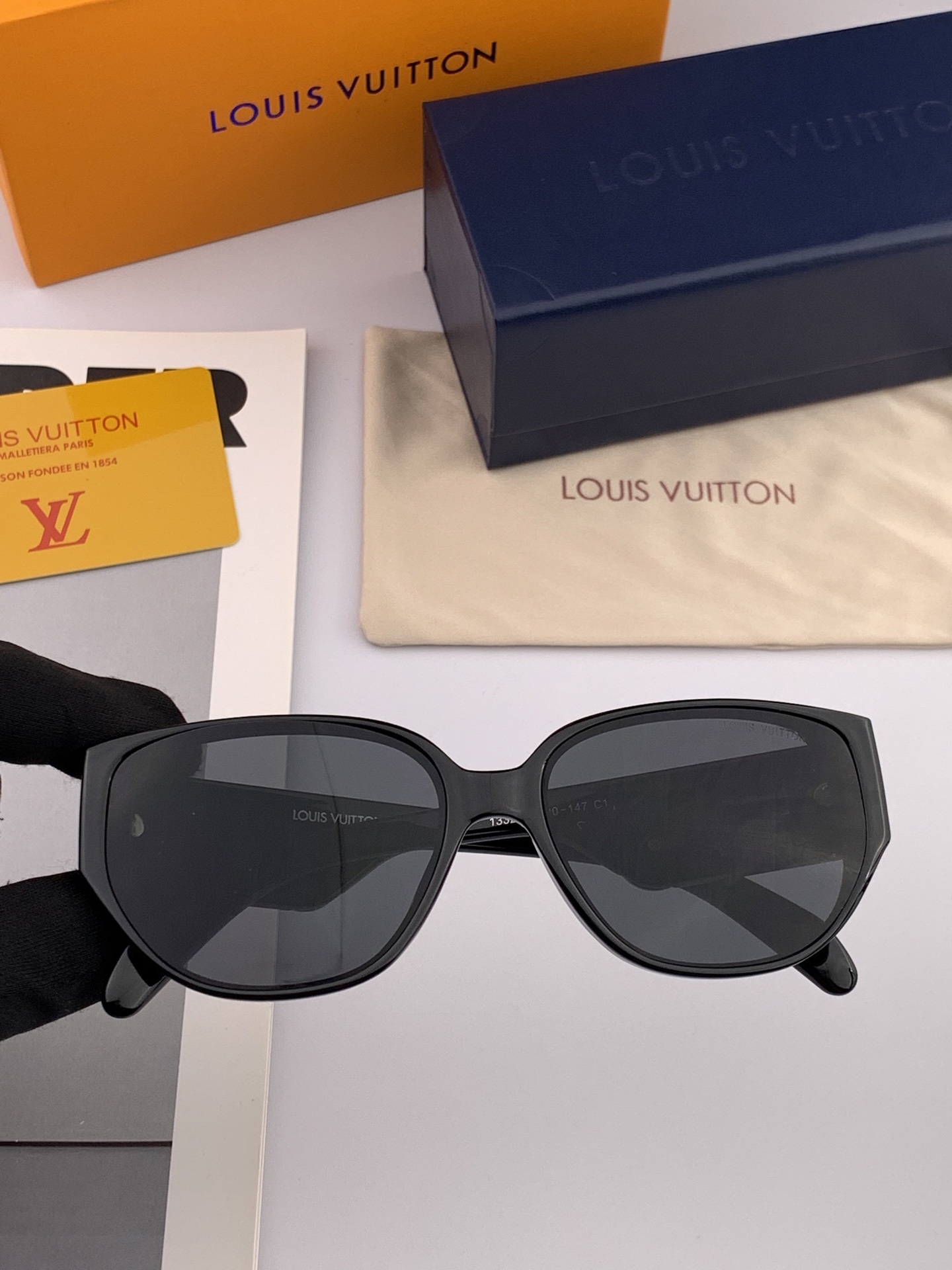 LOUIS VUITTON ルイヴィトン サングラス 2025新作 フレーム:L2133 レディース 2色展開 - 画像 4