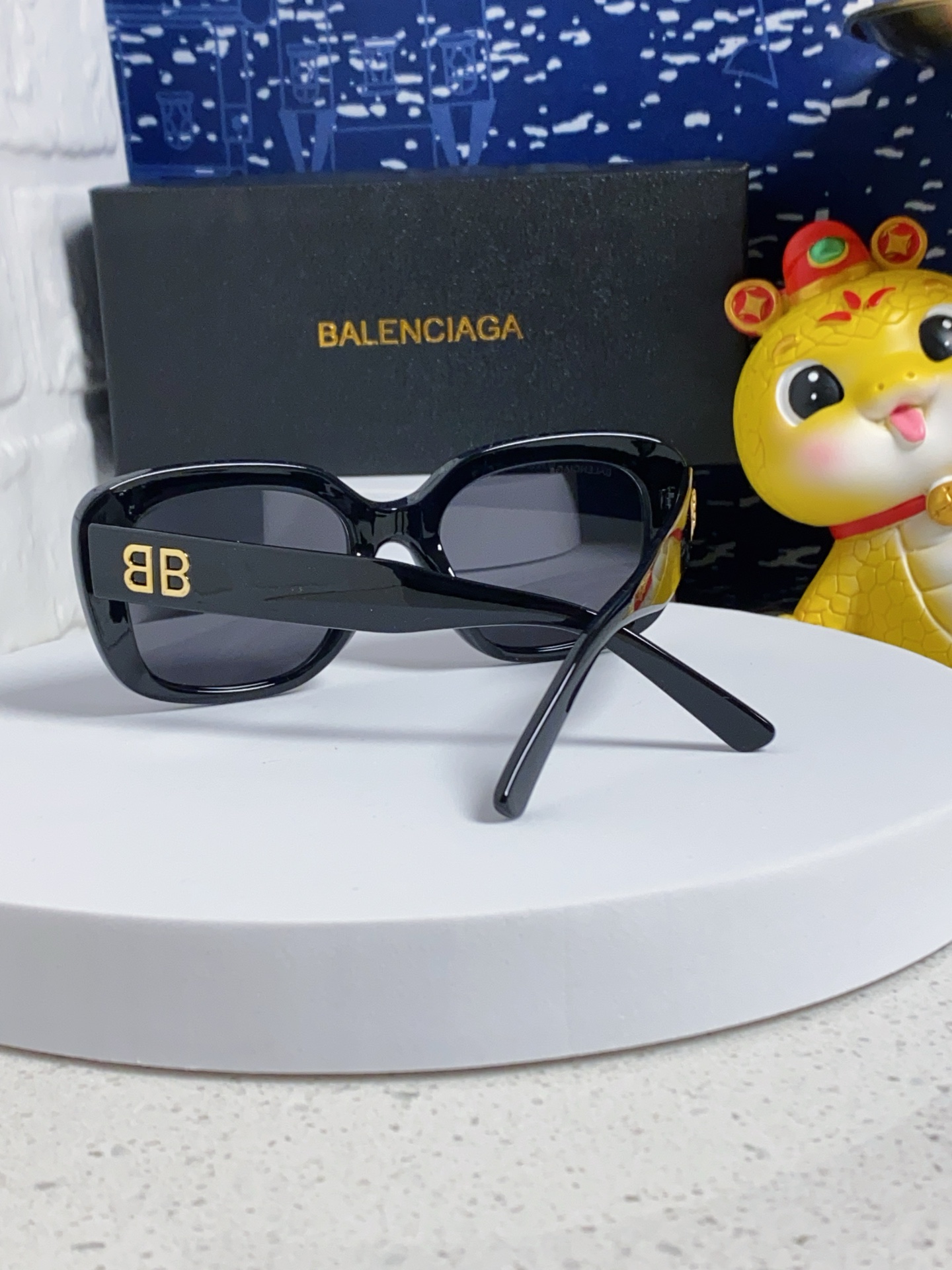 BALENCIAGA バレンシアガ サングラス フレーム 型番BB0295 2025新作 フラットレンズ ブラック ホワイト ブラウン 全3色展開 - 画像 7