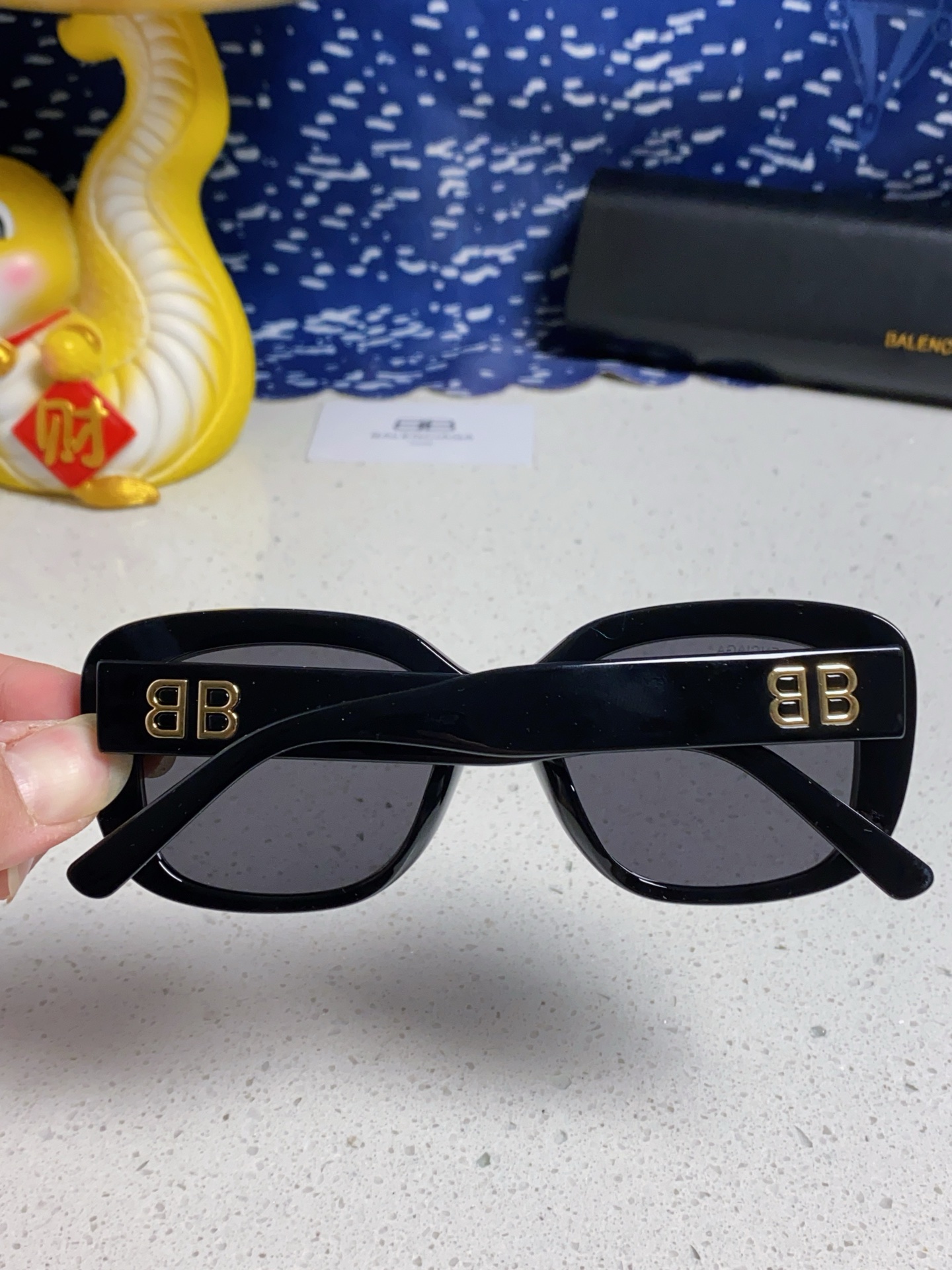 BALENCIAGA バレンシアガ サングラス フレーム 型番BB0295 2025新作 フラットレンズ ブラック ホワイト ブラウン 全3色展開 - 画像 9