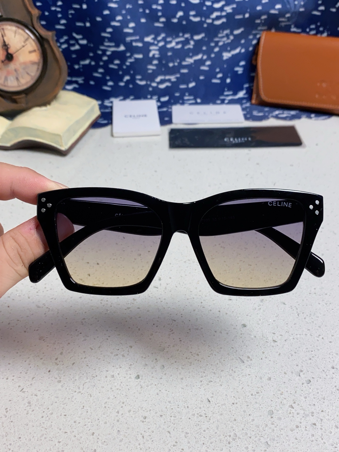 CELINE セリーヌ サングラス P125 フォルム サイズ グラデーション メンズ レディース ブラック 多色展開 - 画像 7