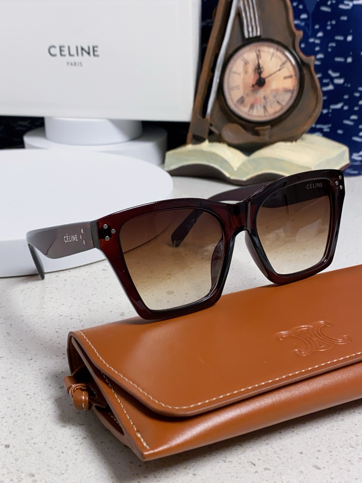 CELINE セリーヌ サングラス フラットシェイプ ファッション アイウェア 防曇 UVカット 紫外線カット 6色展開 - 画像 2