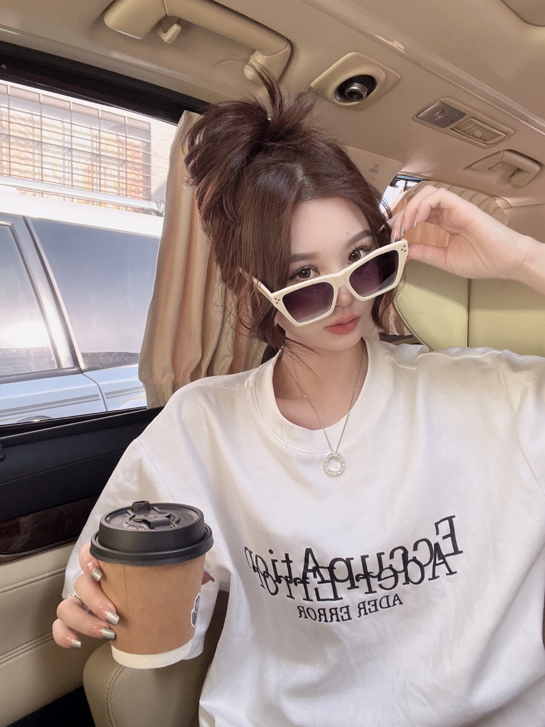 CELINE セリーヌ サングラス 2025新作 サイズ:P125 防紫外線 フラットサングラス 白色 多色展開