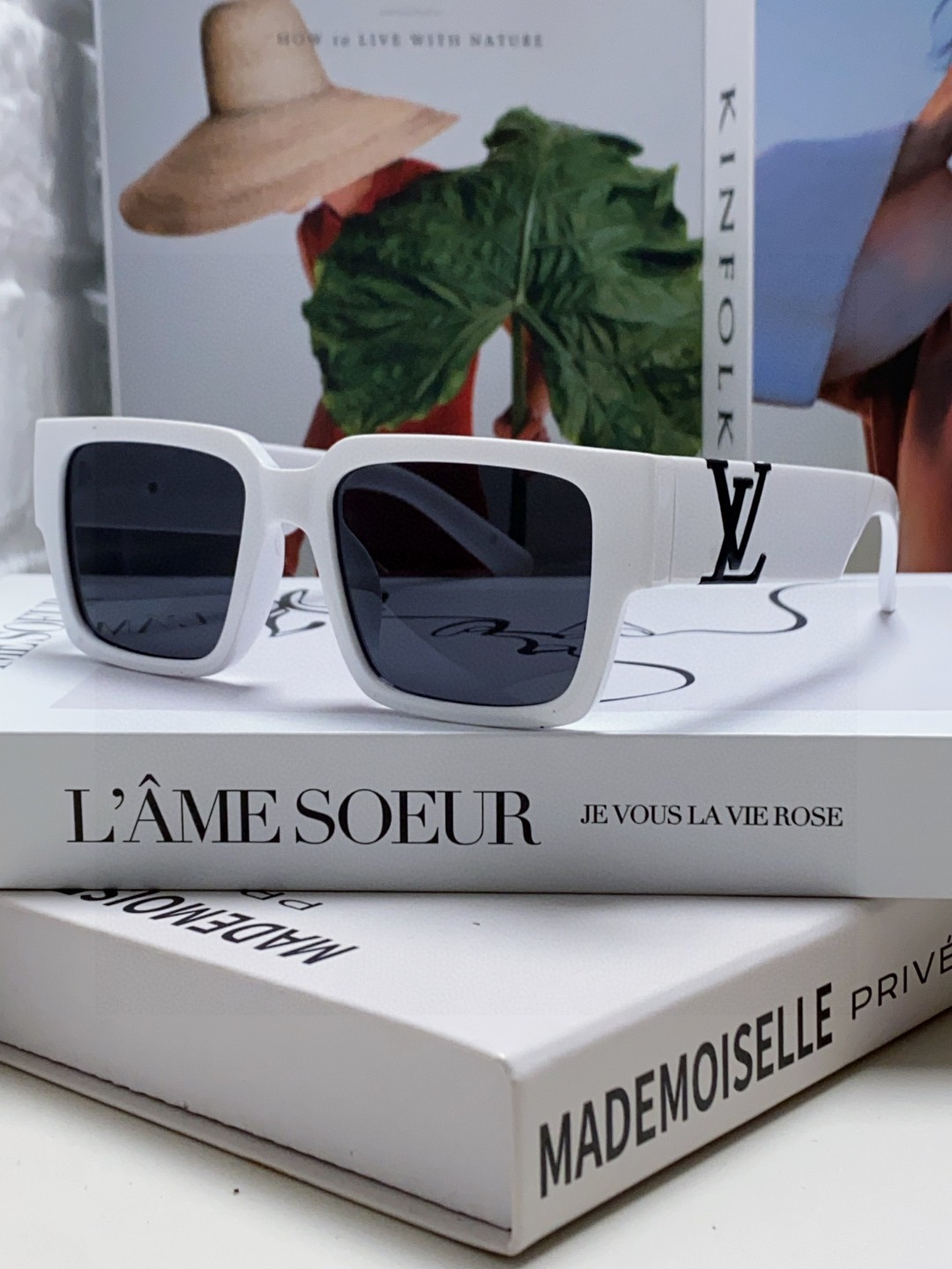 LV ルイヴィトン サングラス フレーム メンズ レディース ファッション レトロ モデル 31187 白 黒 多色展開