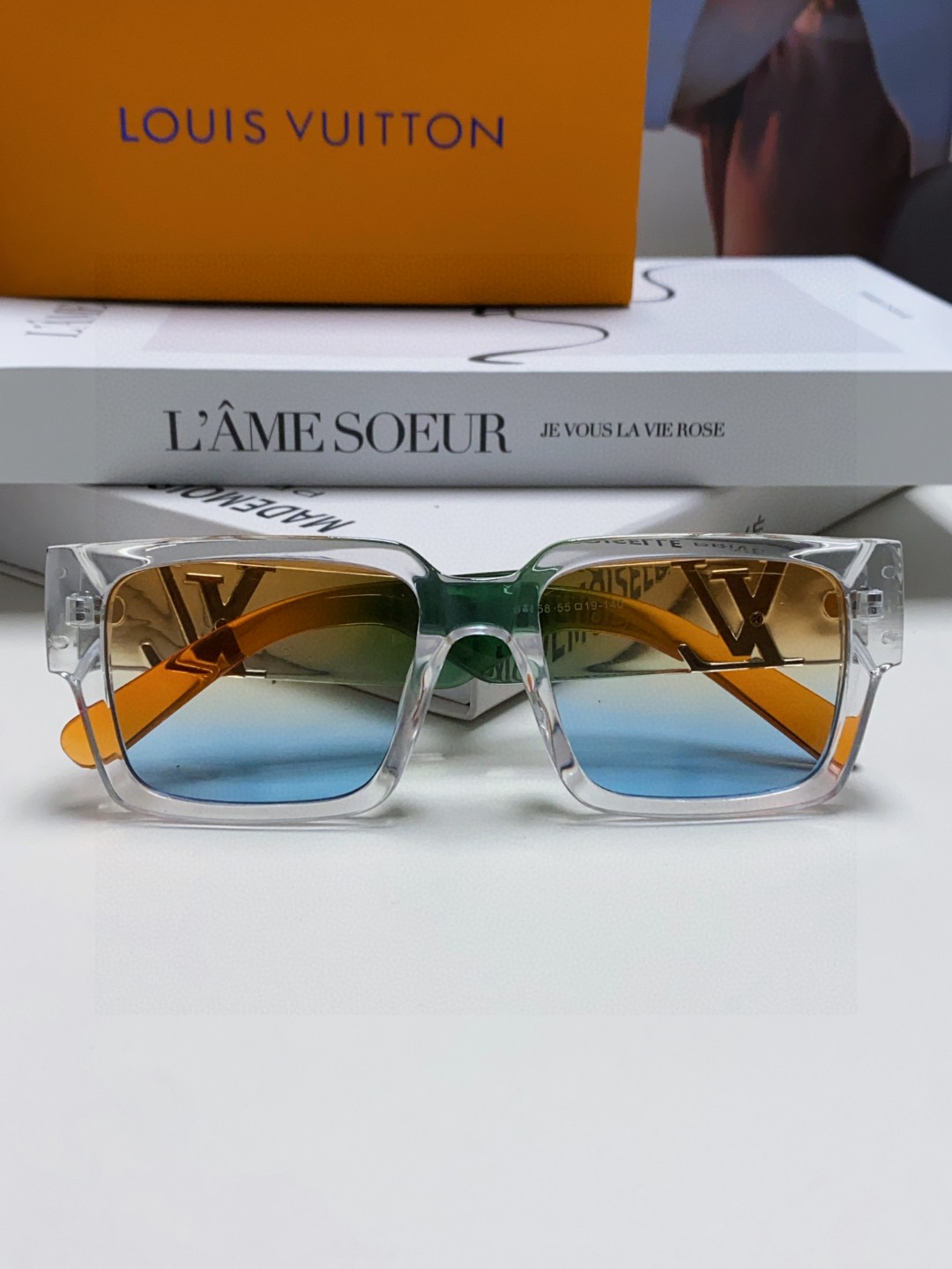 LV ルイヴィトン サングラス フレーム シティ グラデーションレンズ メンズ レディース 多色展開 - 画像 8