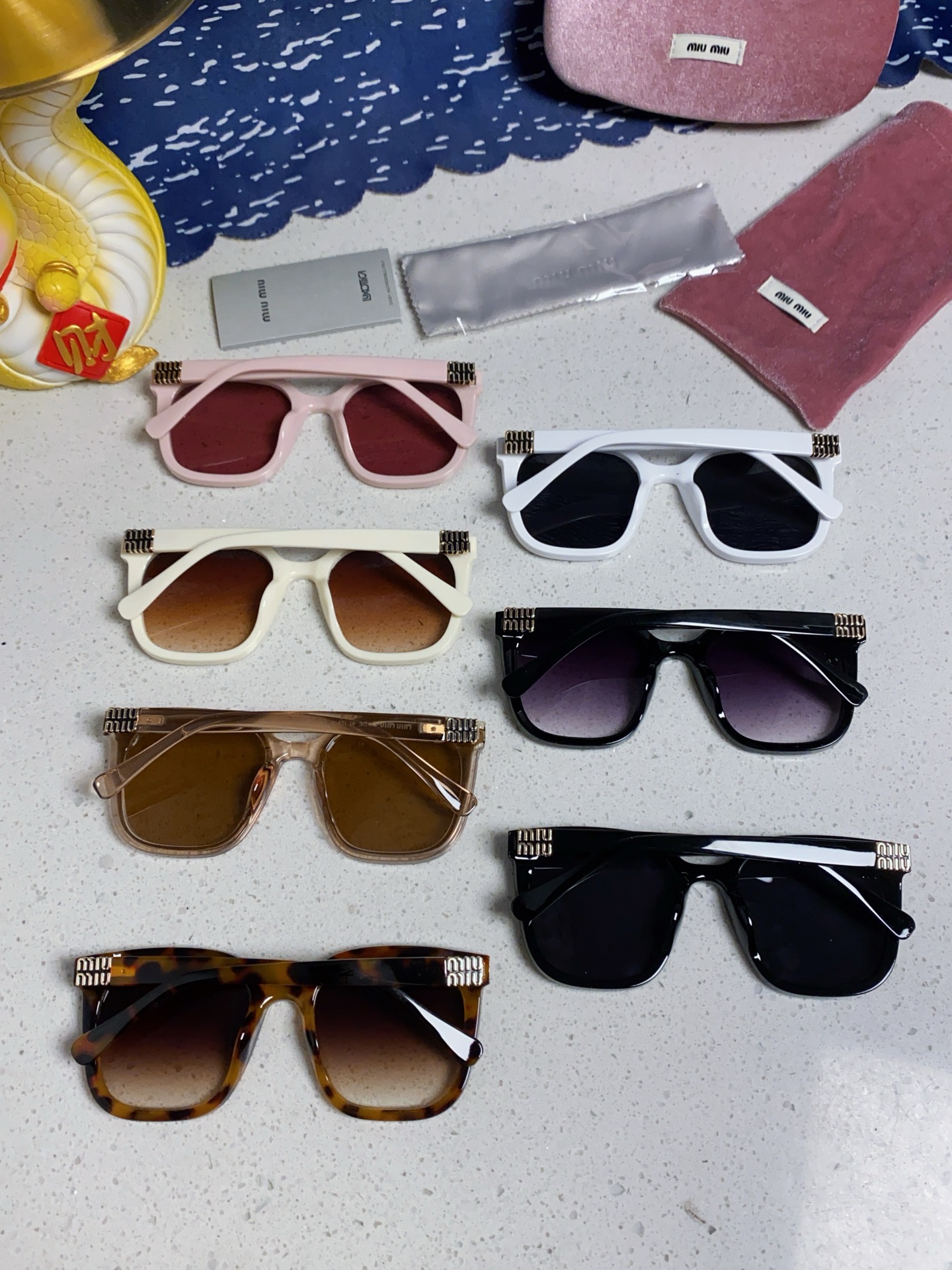 MIU MIU ミウミウ サングラス フレーム型 軽量 防紫外線 サングラス レディース ピンク 多色展開 - 画像 3