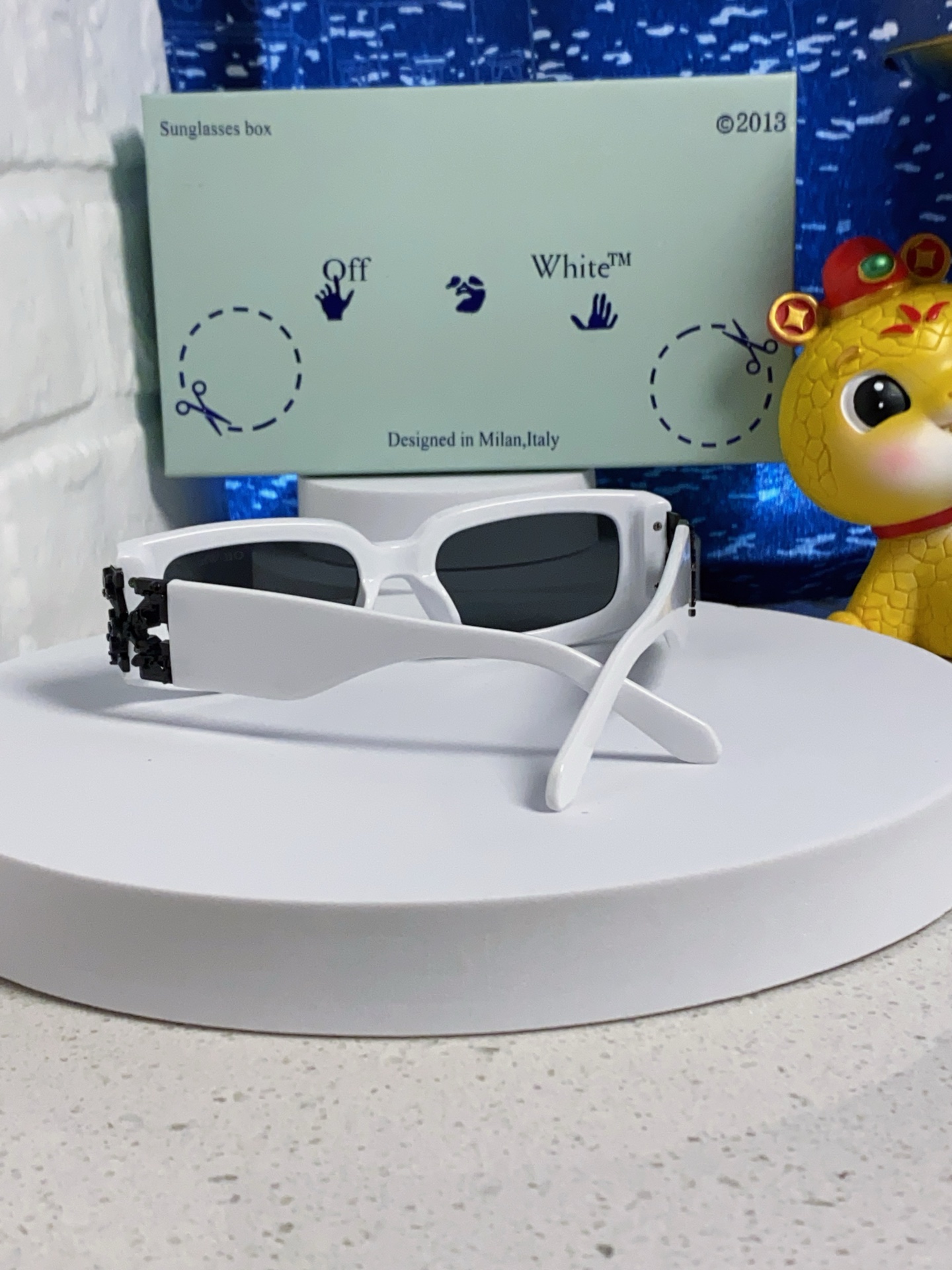 Off White オフホワイト サングラス メンズ レディース ブラック ホワイト レトロ フレーム 多色展開 - 画像 9