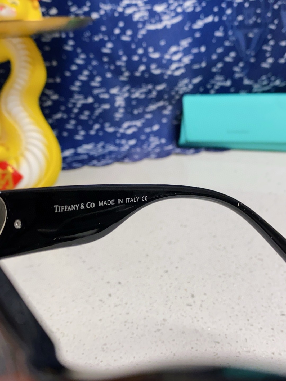 TIFFANY & Co. ティファニー サングラス 偏光 メンズ レディース 方形 0TF4216F ブラック ホワイト ブルー 三色展開 - 画像 9