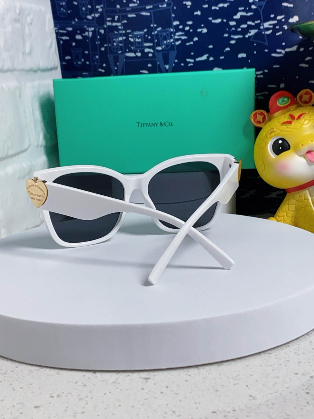 TIFFANY & CO ティファニー サングラス 偏光 メンズ レディース 方形 サングラス ホワイト ブラック ブルー 3色展開 - 画像 6