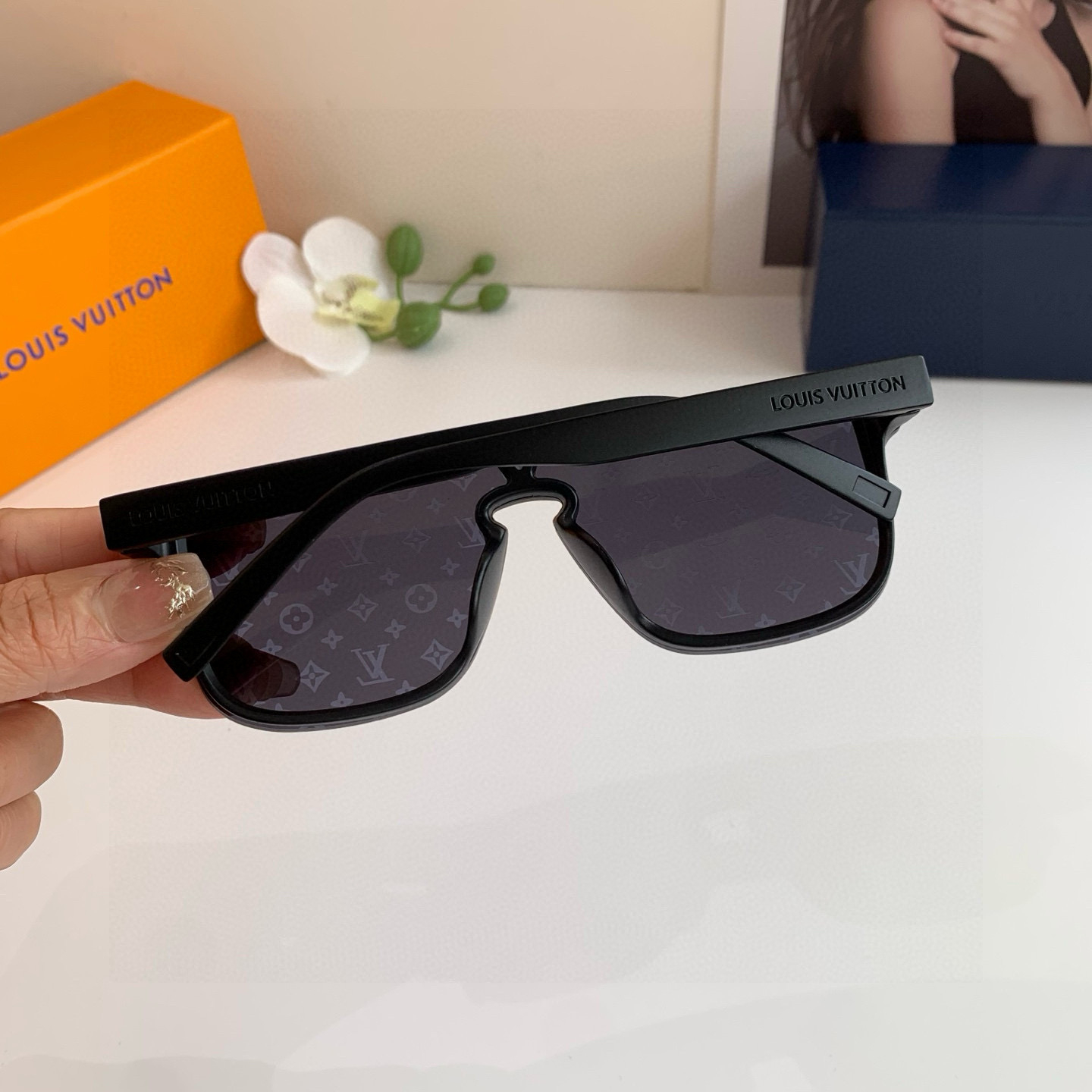 LOUIS VUITTON ルイヴィトン サングラス フレーム一体型 インサート ブラック - 画像 4