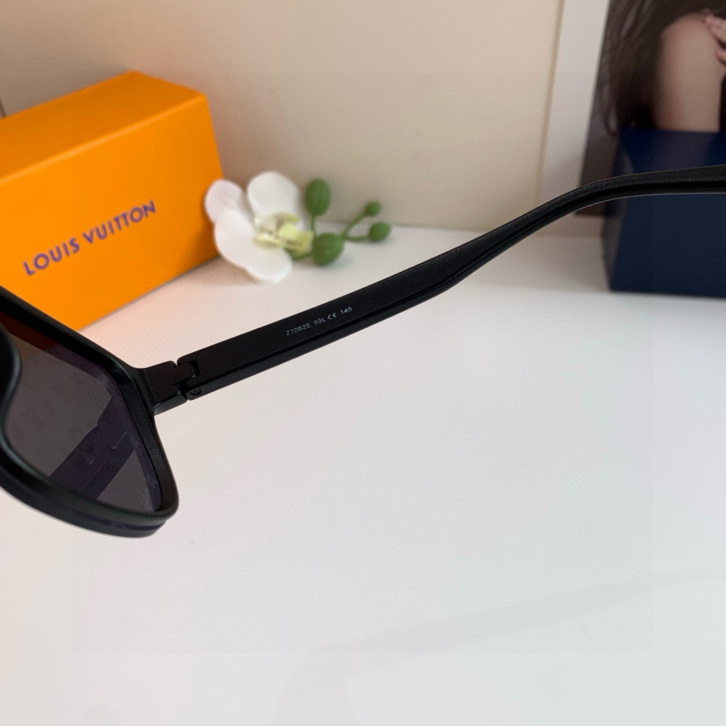 LOUIS VUITTON ルイヴィトン サングラス フレーム一体型 インサート ブラック - 画像 5