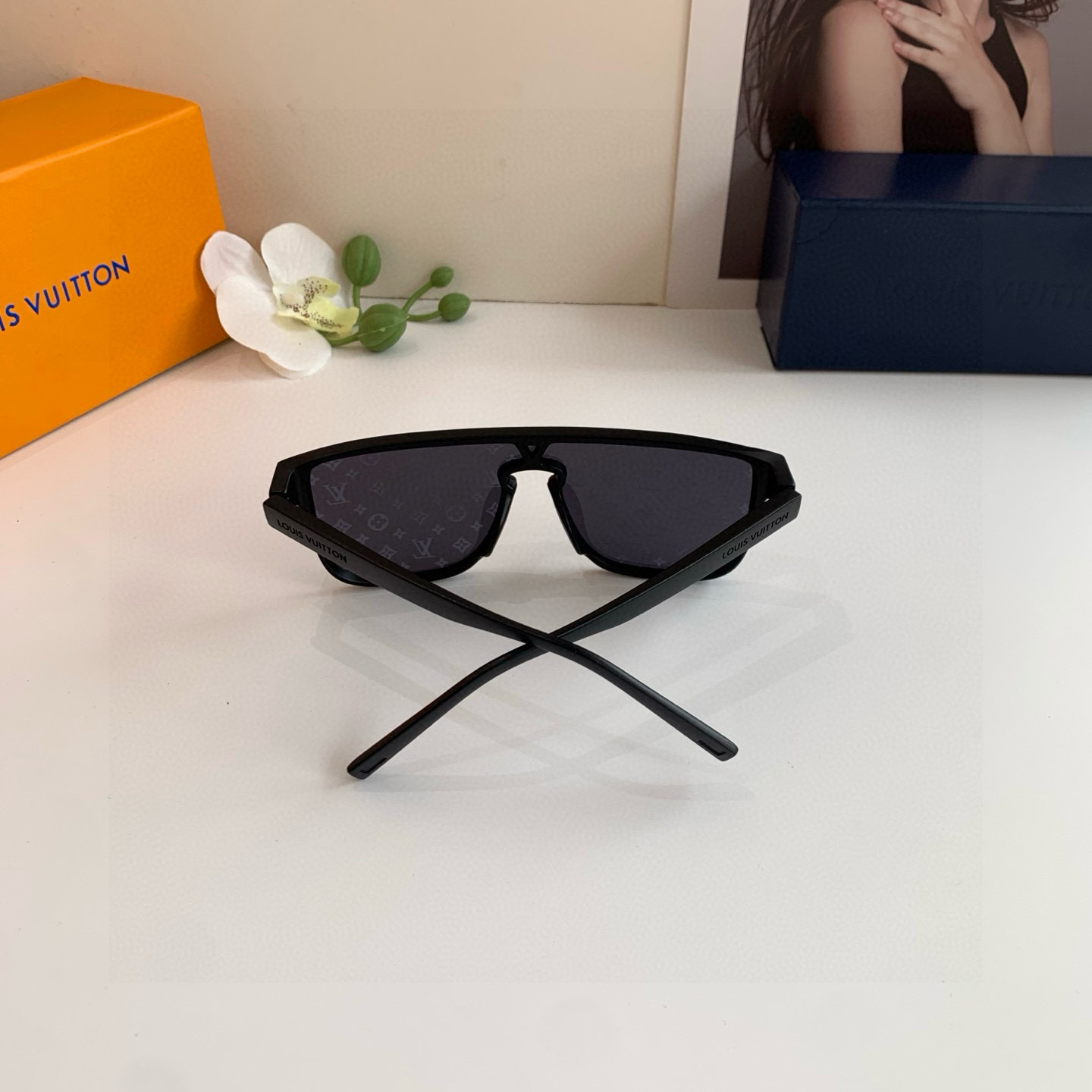 LOUIS VUITTON ルイヴィトン サングラス フレーム一体型 インサート ブラック - 画像 7