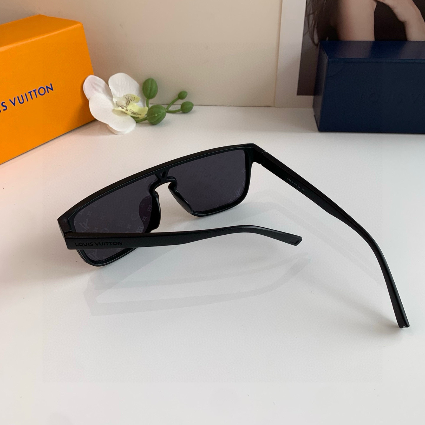 LOUIS VUITTON ルイヴィトン サングラス フレーム一体型 インサート ブラック - 画像 8