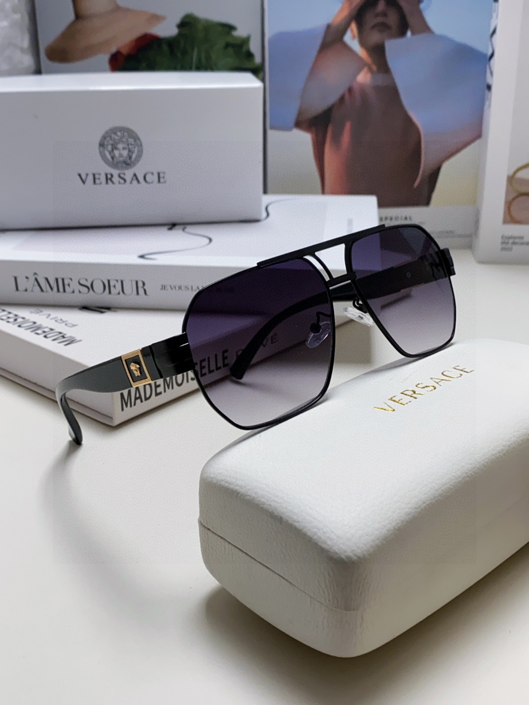 VERSACE ヴェルサーチ サングラス フラットシェイプ トゥルーメタル メンズ レディース ゴールド メデューサ ロゴ 4色展開 - 画像 7