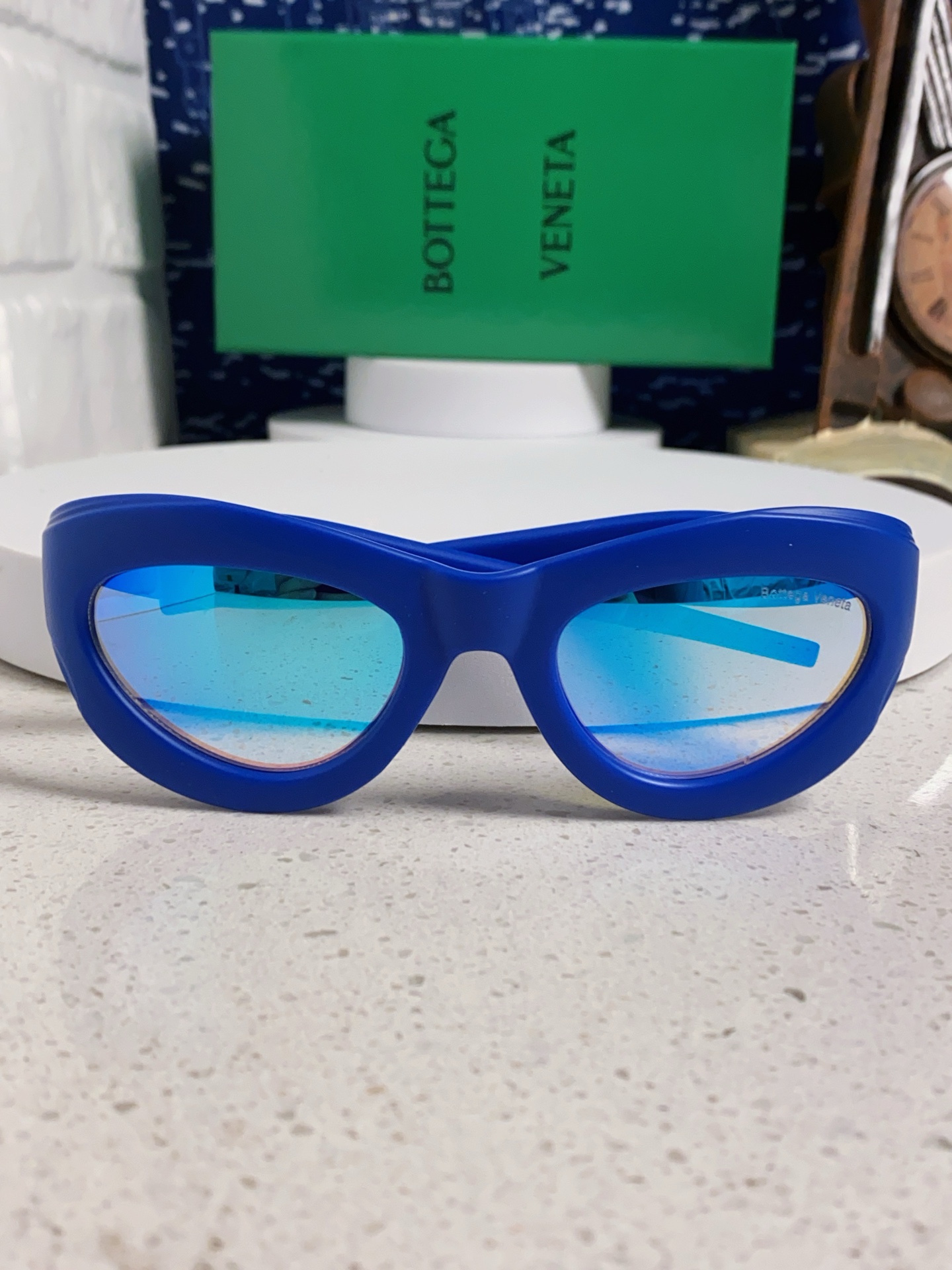 BOTTEGA VENETA ボッテガヴェネタ サングラス 2025年新作 ユニセックス 未来感 レディース メンズ ブルー 多色展開 - 画像 2