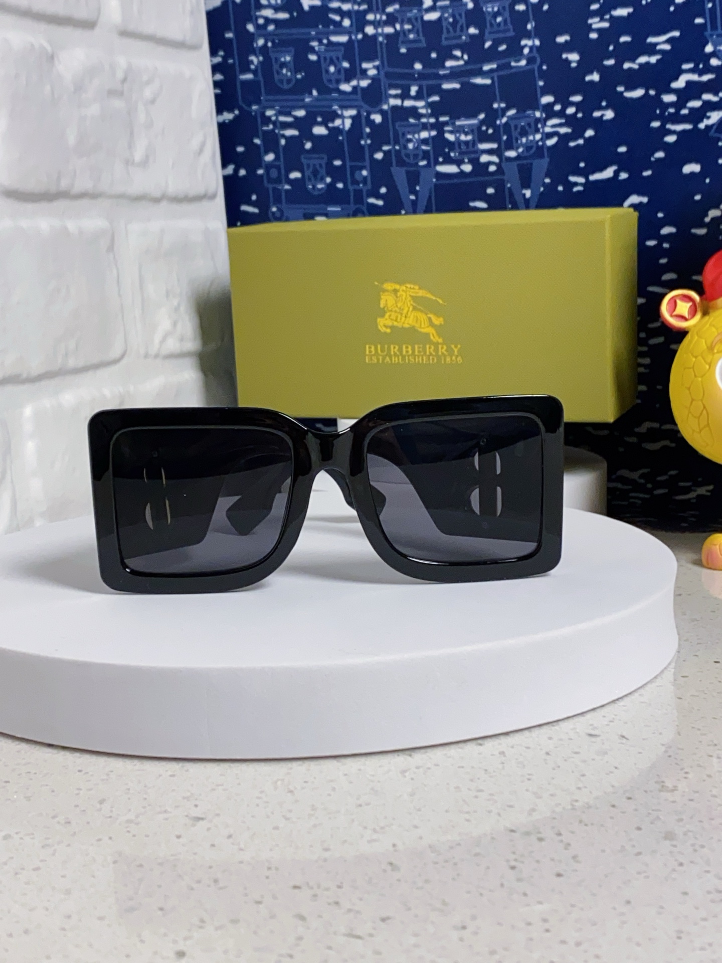 BURBERRY バーバリー サングラス 大サイズ メンズ レディース 25年新作 BE4406U ブラック 多色展開 - 画像 9