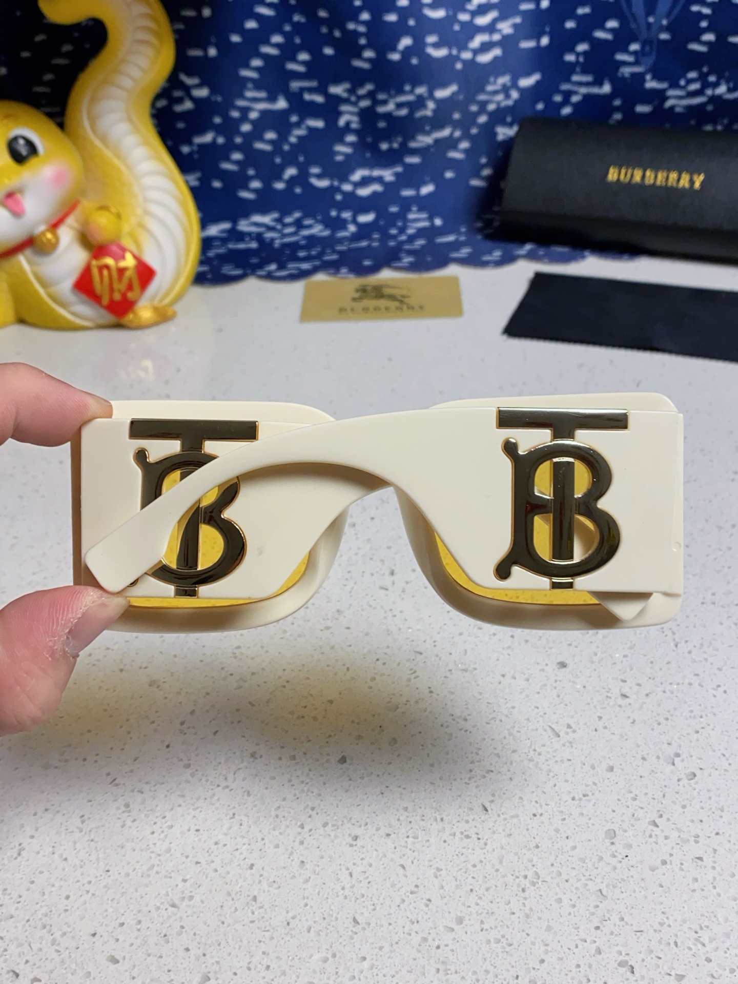 BURBERRY バーバリー サングラス 大サイズ フレーム 25年新作 BE4406U レディース ファッション 多色展開 - 画像 6