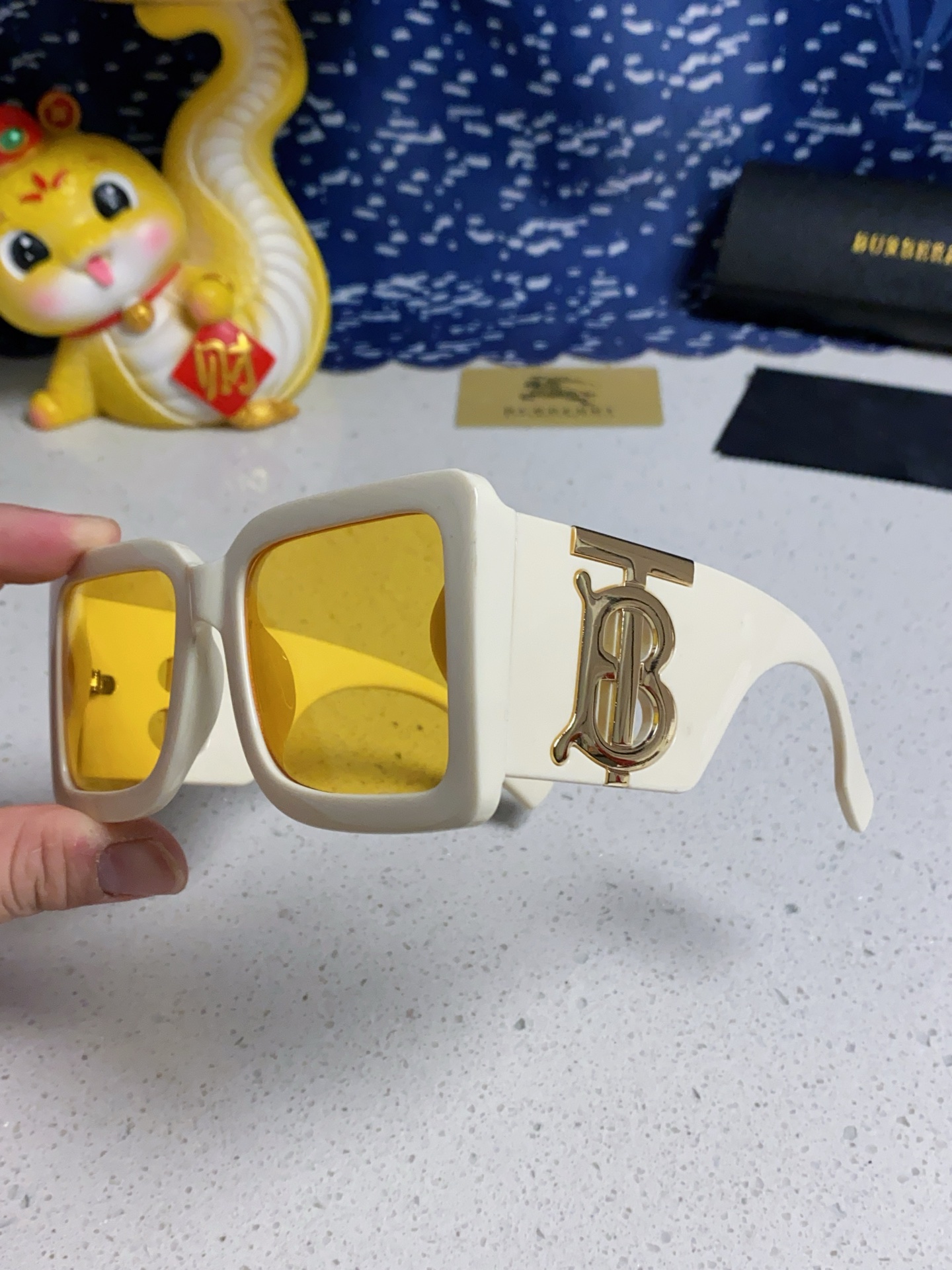 BURBERRY バーバリー サングラス 大サイズ フレーム 25年新作 BE4406U レディース ファッション 多色展開 - 画像 7