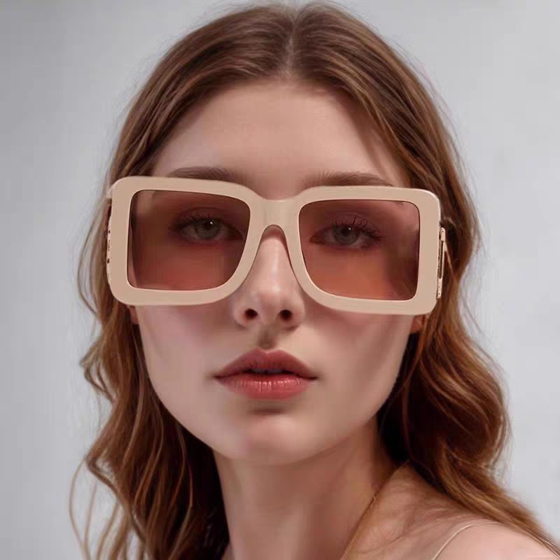 BURBERRY バーバリー サングラス BE4406U 大サイズ Bロゴ フレーム レディース ピンク 多色展開