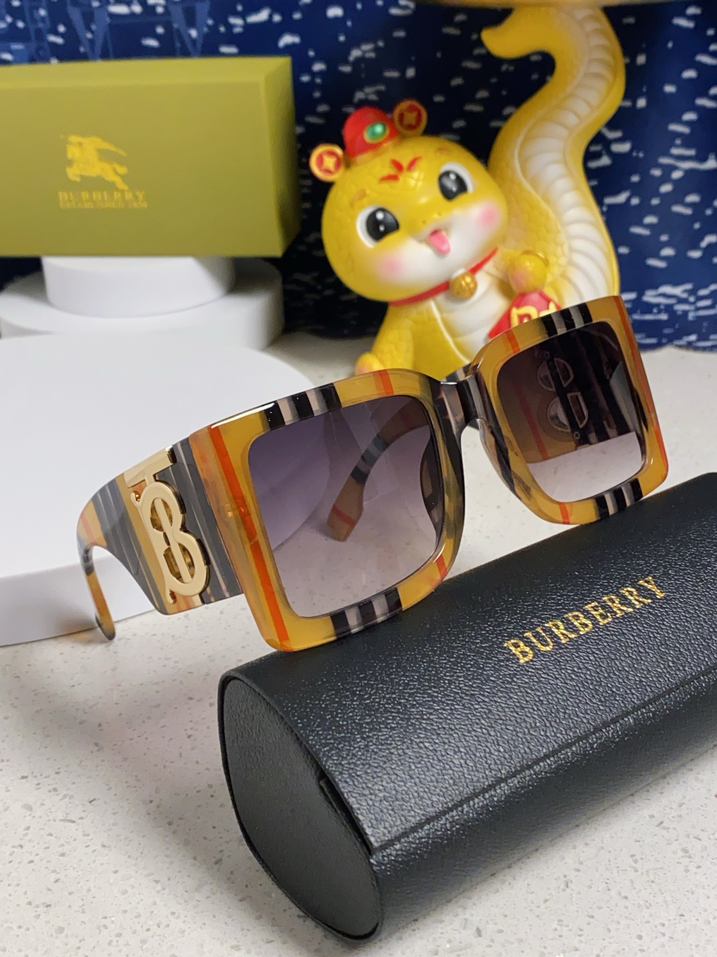 BURBERRY バーバリー サングラス ビッグフェイス メガネ フレーム 黄格纹 全6色展開 - 画像 9