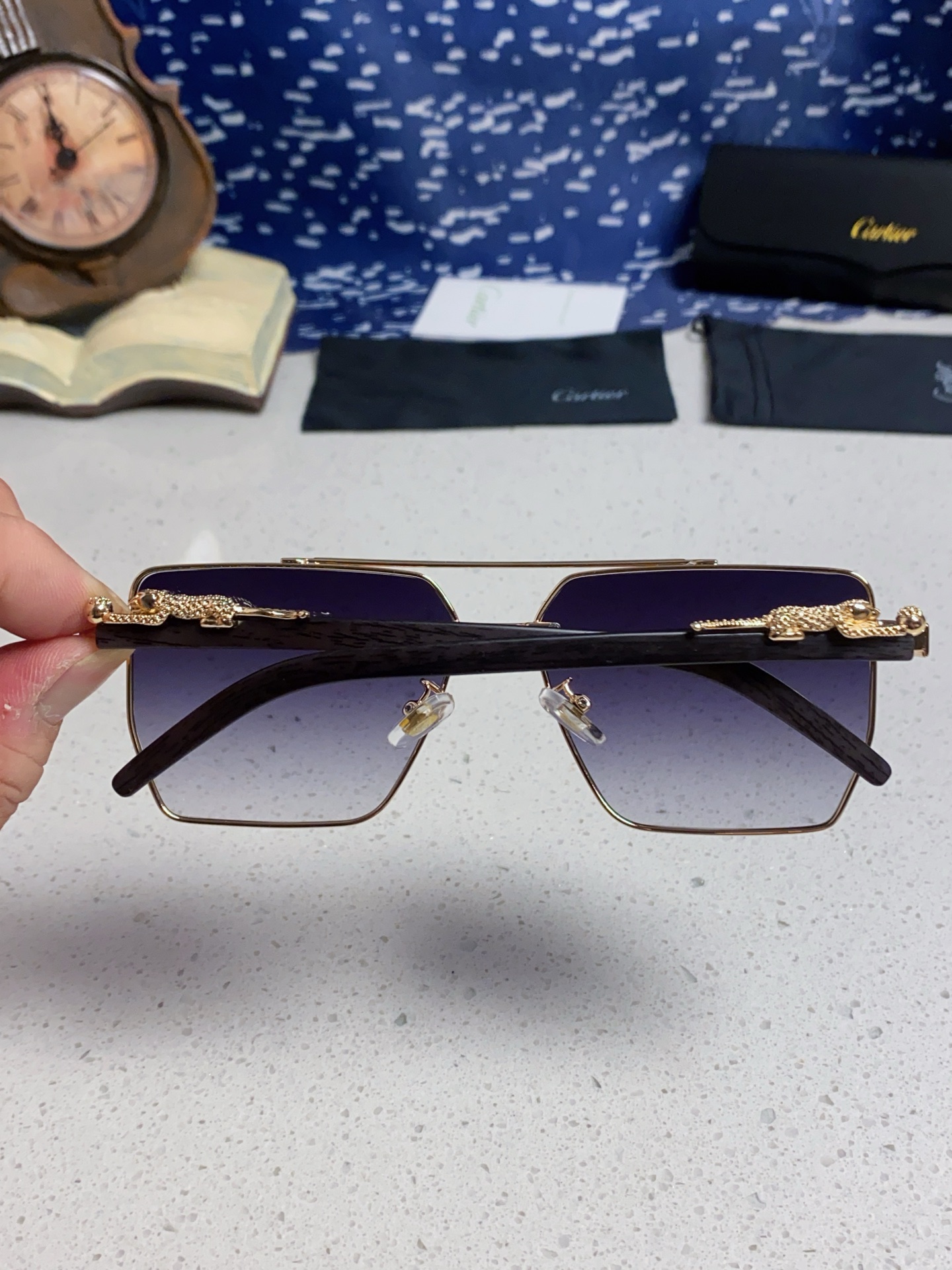 Cartier カルティエ フレームサングラス メンズ フレーム ショップ 高級感 グラデーション 2025年新作 ブラック ゴールド レディース 5000円以上 31283 - 画像 8