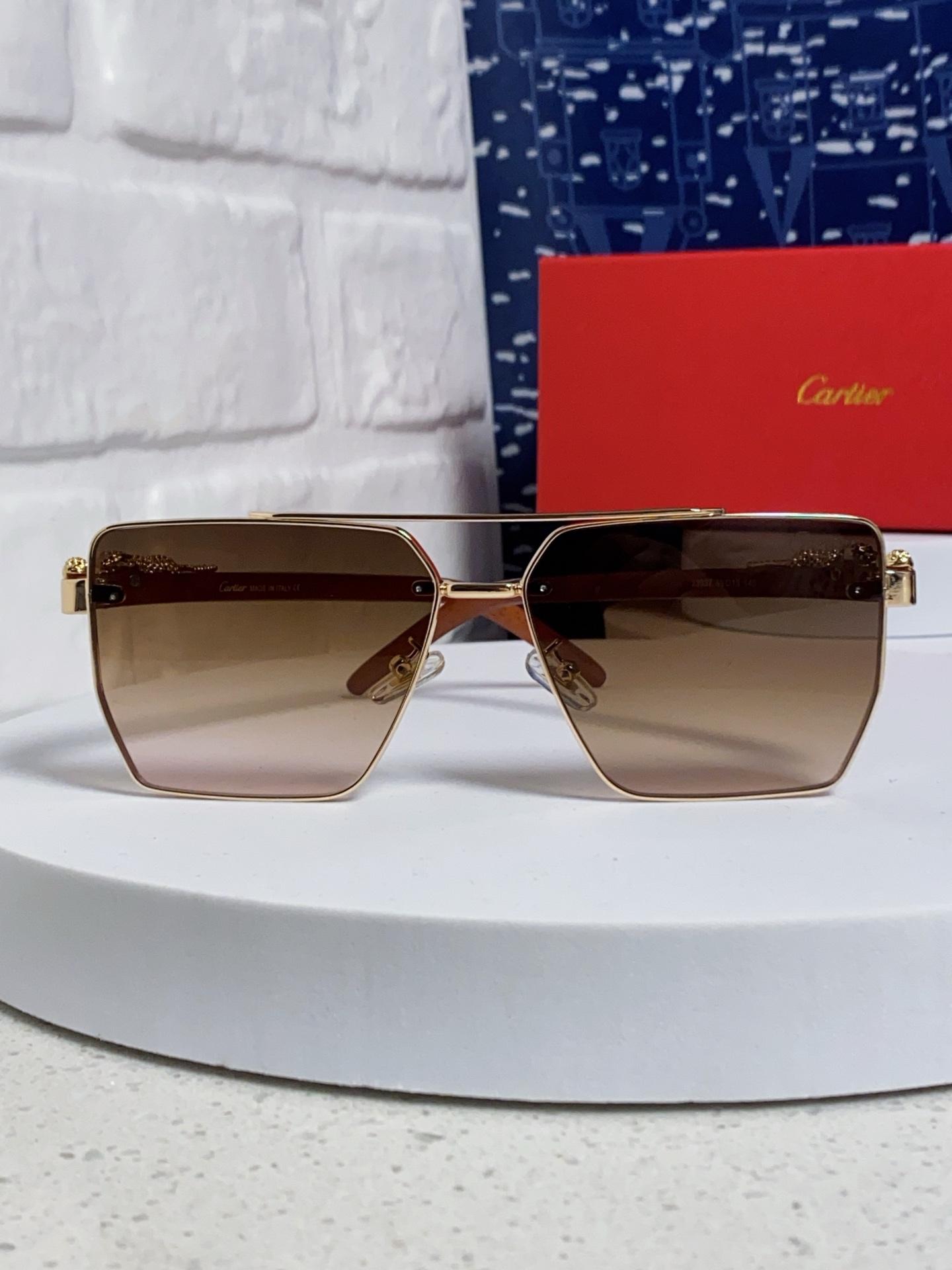 Cartier カルティエ フレームサングラス ペンギンモデル デザイン ゴールド ブラウン レディース 多色展開 - 画像 5