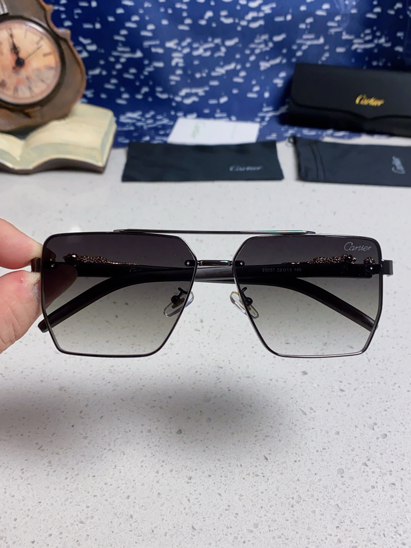 Cartier カルティエ プラネット サングラス ブラック メンズ サングラス シルバー ポリカarbonate フレーム グラデーションレンズ 6色展開 - 画像 7