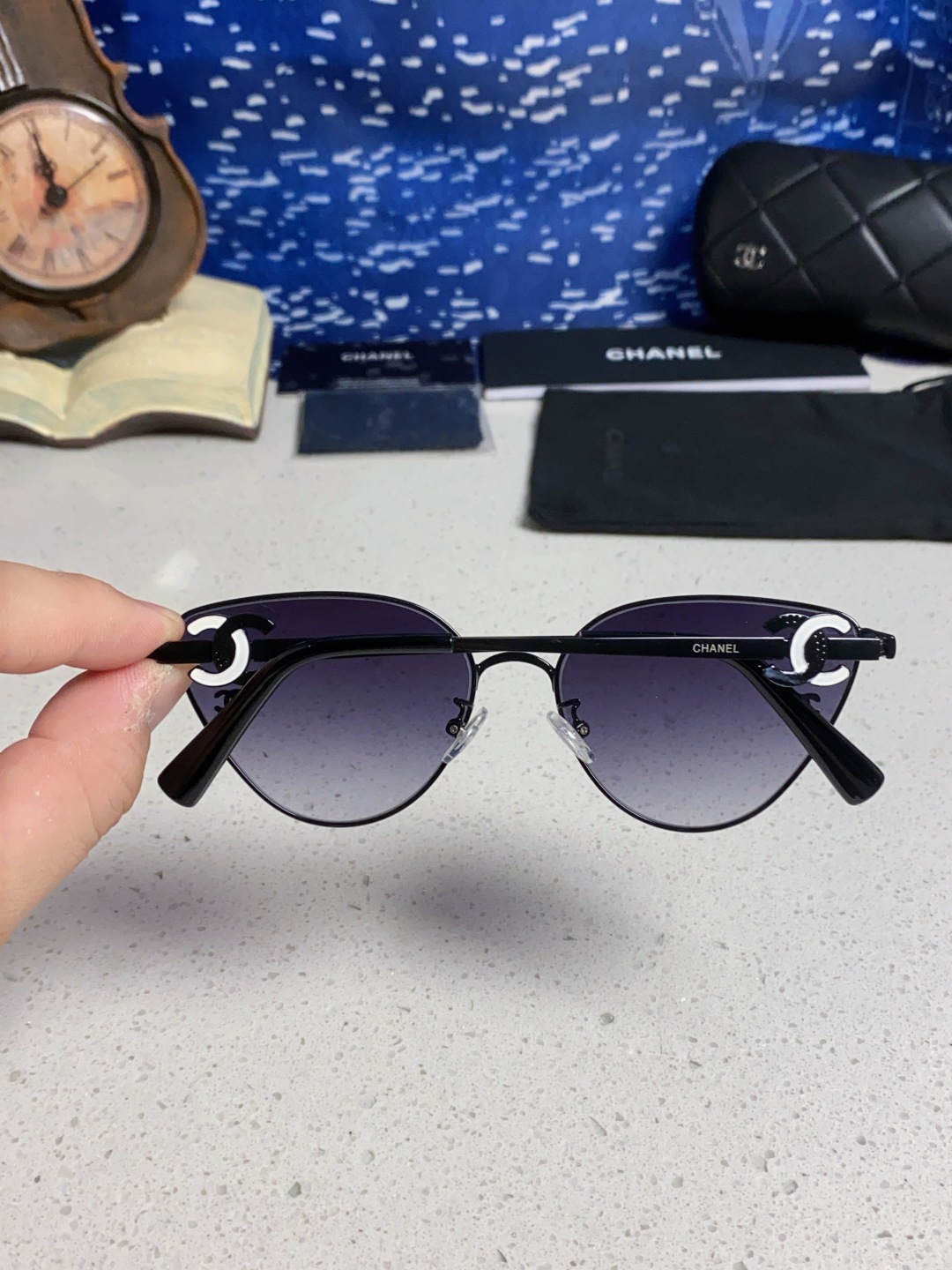 CHANEL シャネル サングラス メタルフレーム フラットサイン レディース ブラック 多色展開 - 画像 8