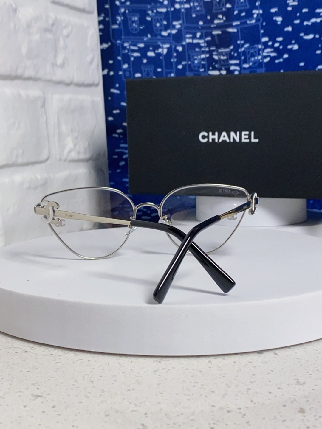 CHANEL シャネル サングラス フラットシェイプ レディース 顔型カバーフレーム 金属フレーム 2色展開 - 画像 5