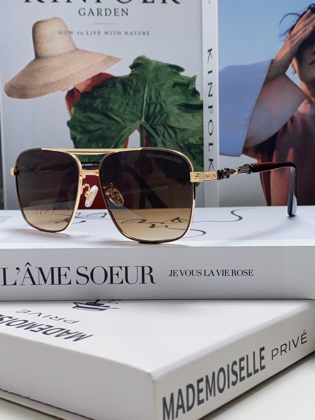 CHROME HEARTS クロムハーツ サングラス フラットシェイプ 防紫外线 メンズ レディース ブラック ブラウン チェック柄 31413