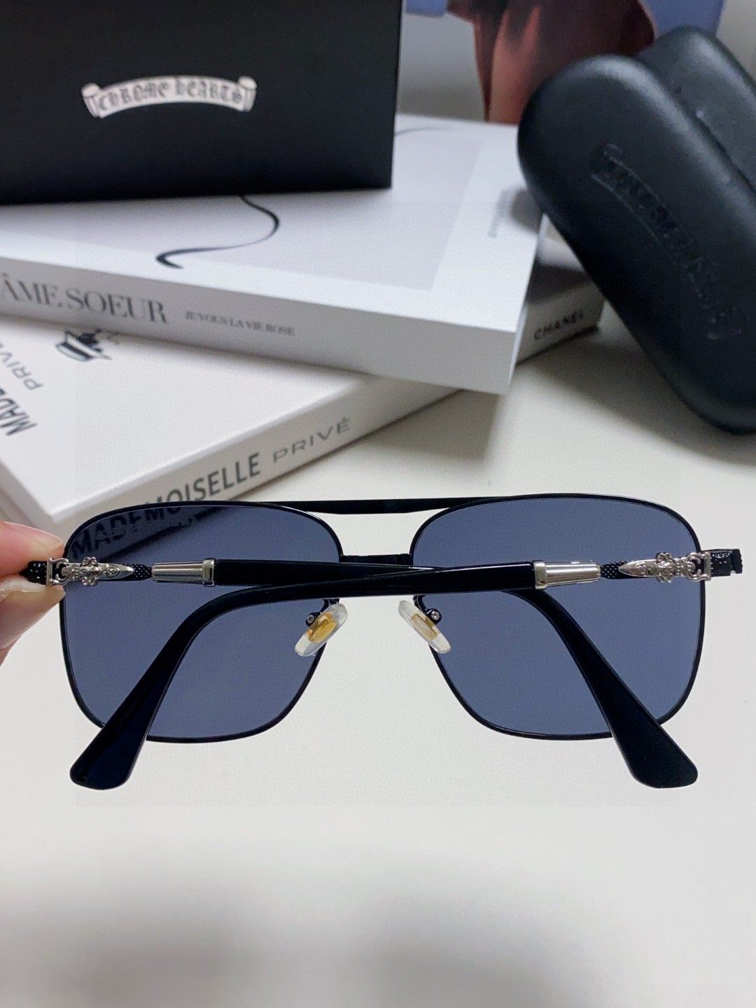 CHROME HEARTS クロムハーツ サングラス メンズ レディース ポリカーボネート フレーム ダブルブリッジ UVカット 黒 茶色 ブルー 多色展開 - 画像 6