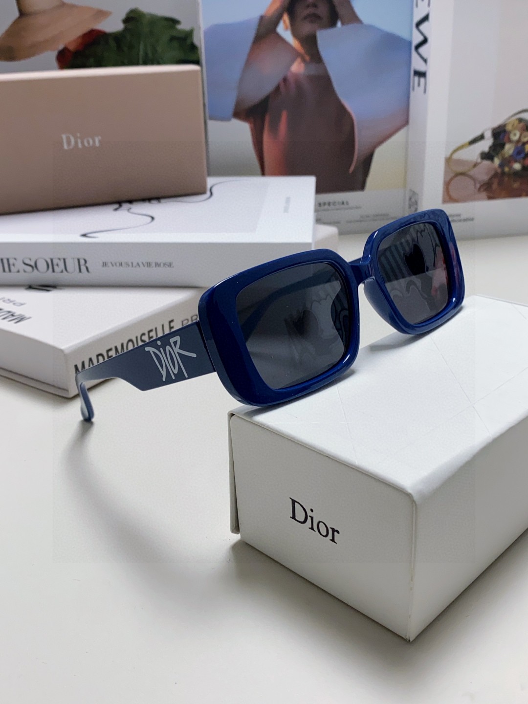 DIOR ディオール サングラス フレーム 2025新作 レディース 防曇 フレーム ブルー 多色展開 - 画像 9