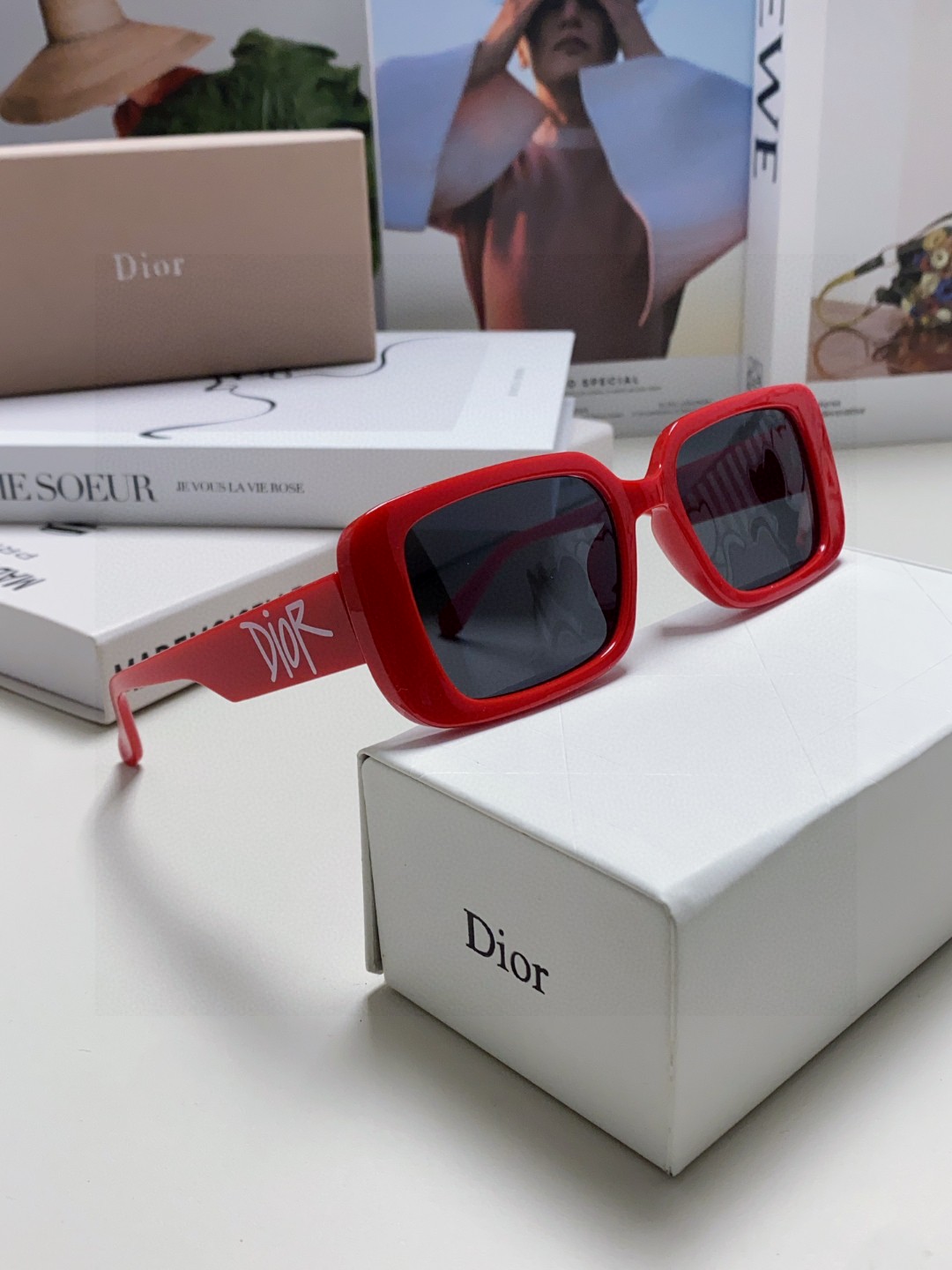 Dior ディオール サングラス デザインサングラス フレームにロゴ サングラス 防曇 レディース 全5色展開 - 画像 9