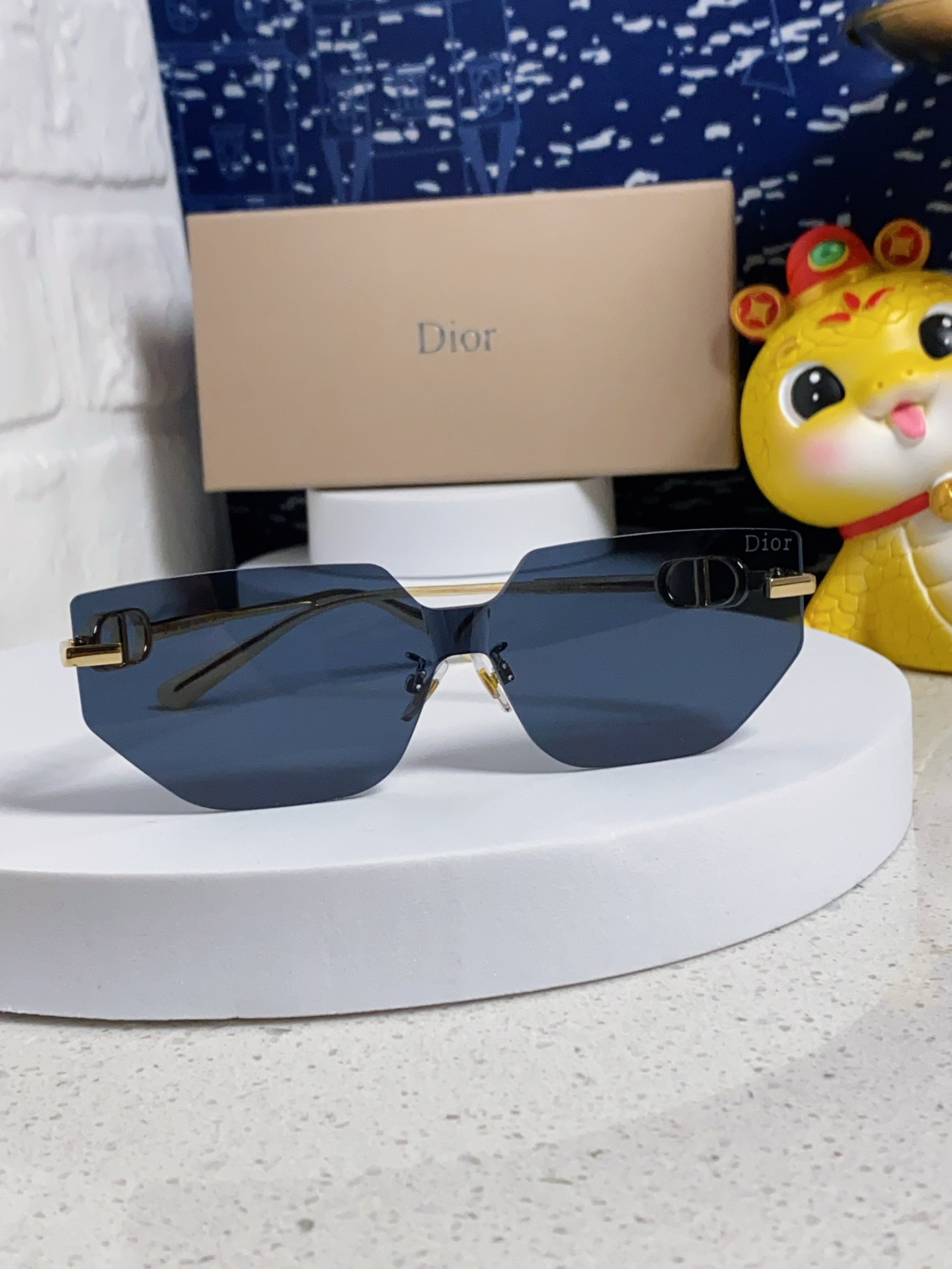 DIOR ディオール サングラス メンズ レディース 2025年新作 フレームレス メタル ブラック 多色展開 - 画像 4